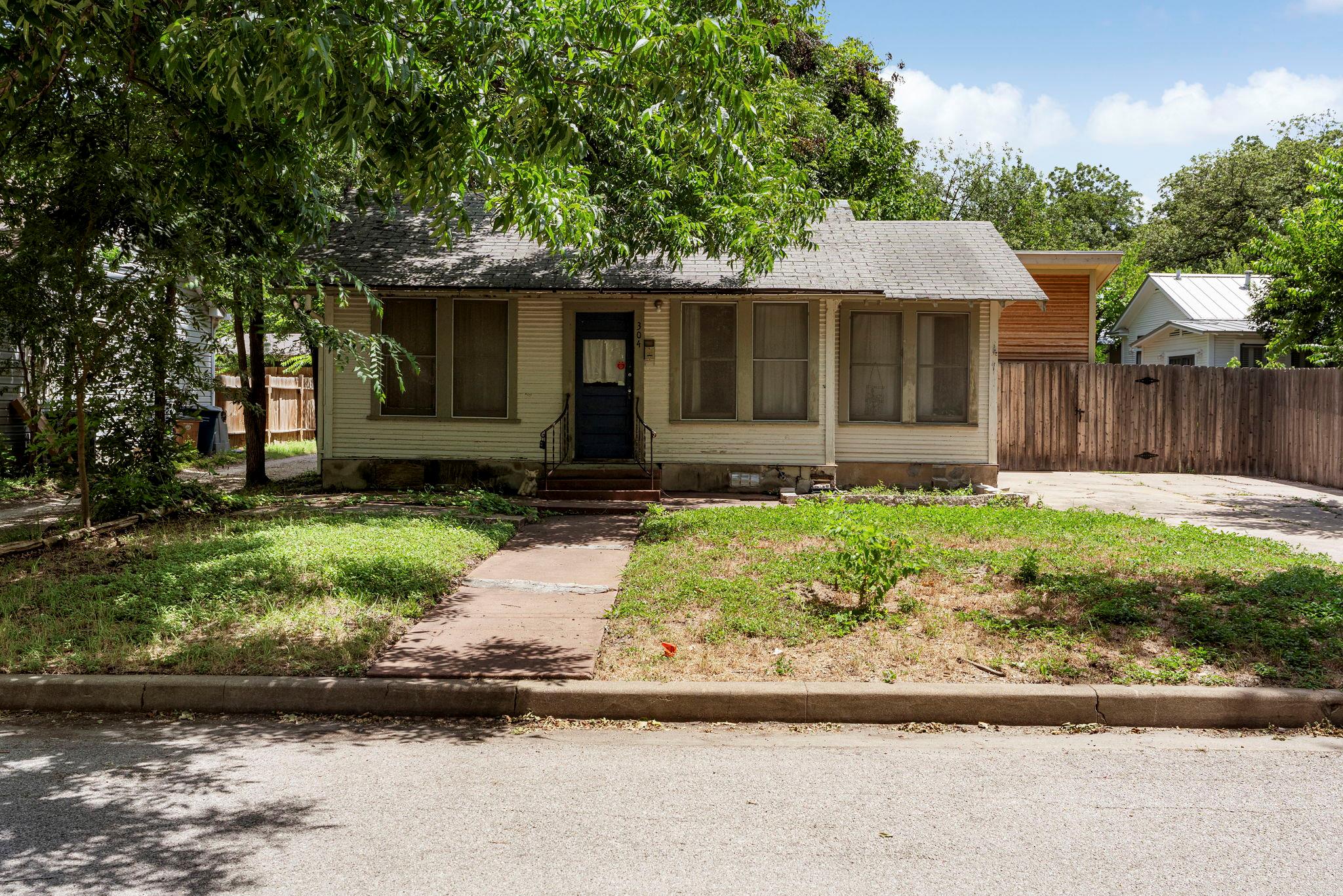 304 W 42nd St, Austin, TX, 78751
