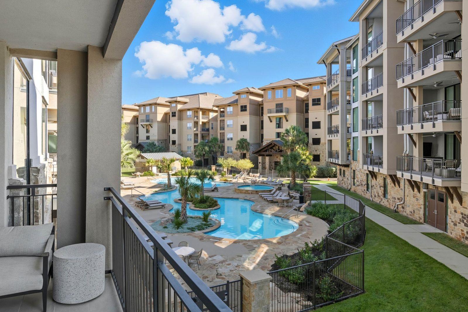 82 Island Dr #8202, Horseshoe Bay, TX, 78657
