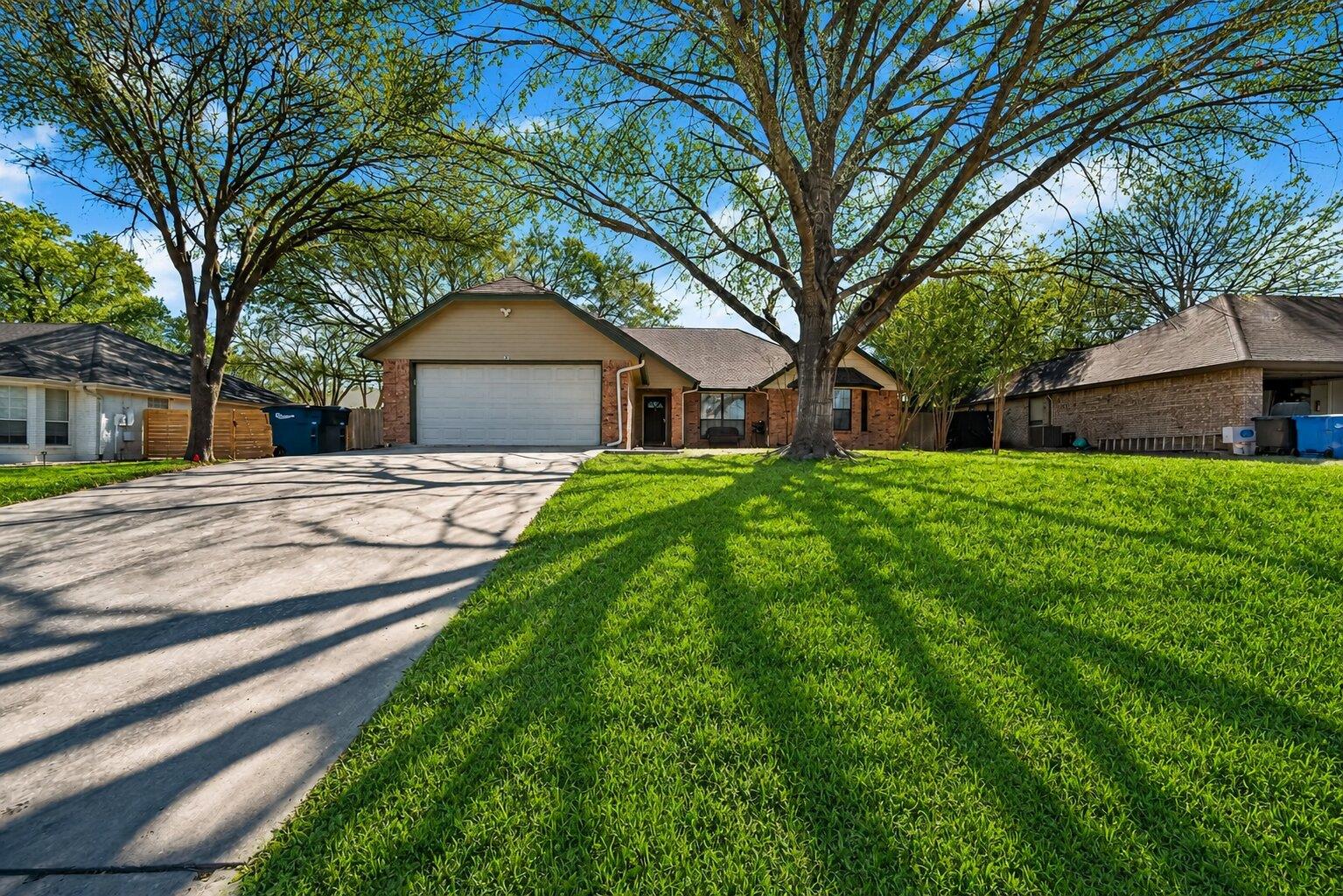 1911 Palace Dr, New Braunfels, TX, 78130