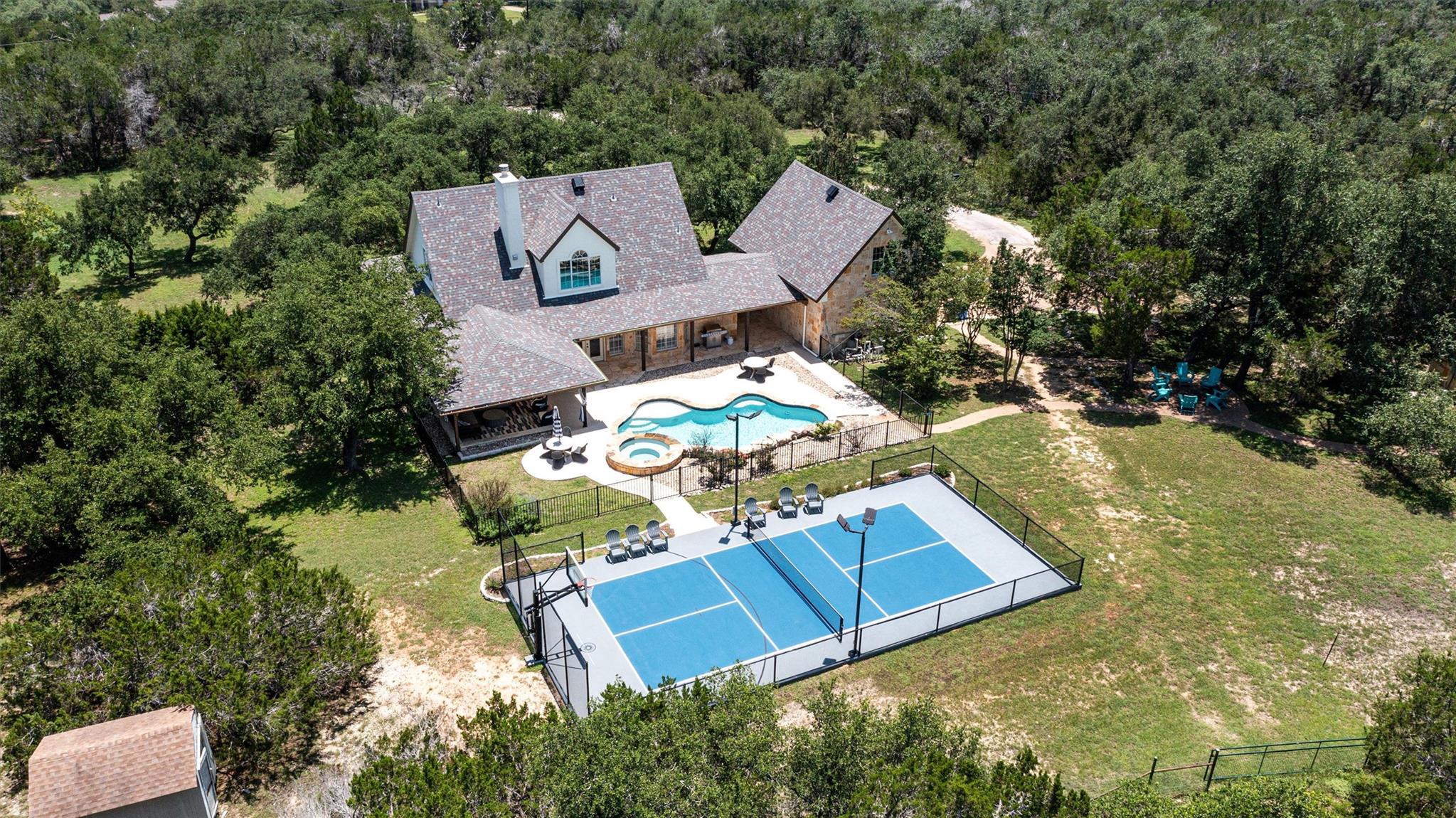 220 Sundance Trl, Dripping Springs, TX, 78620