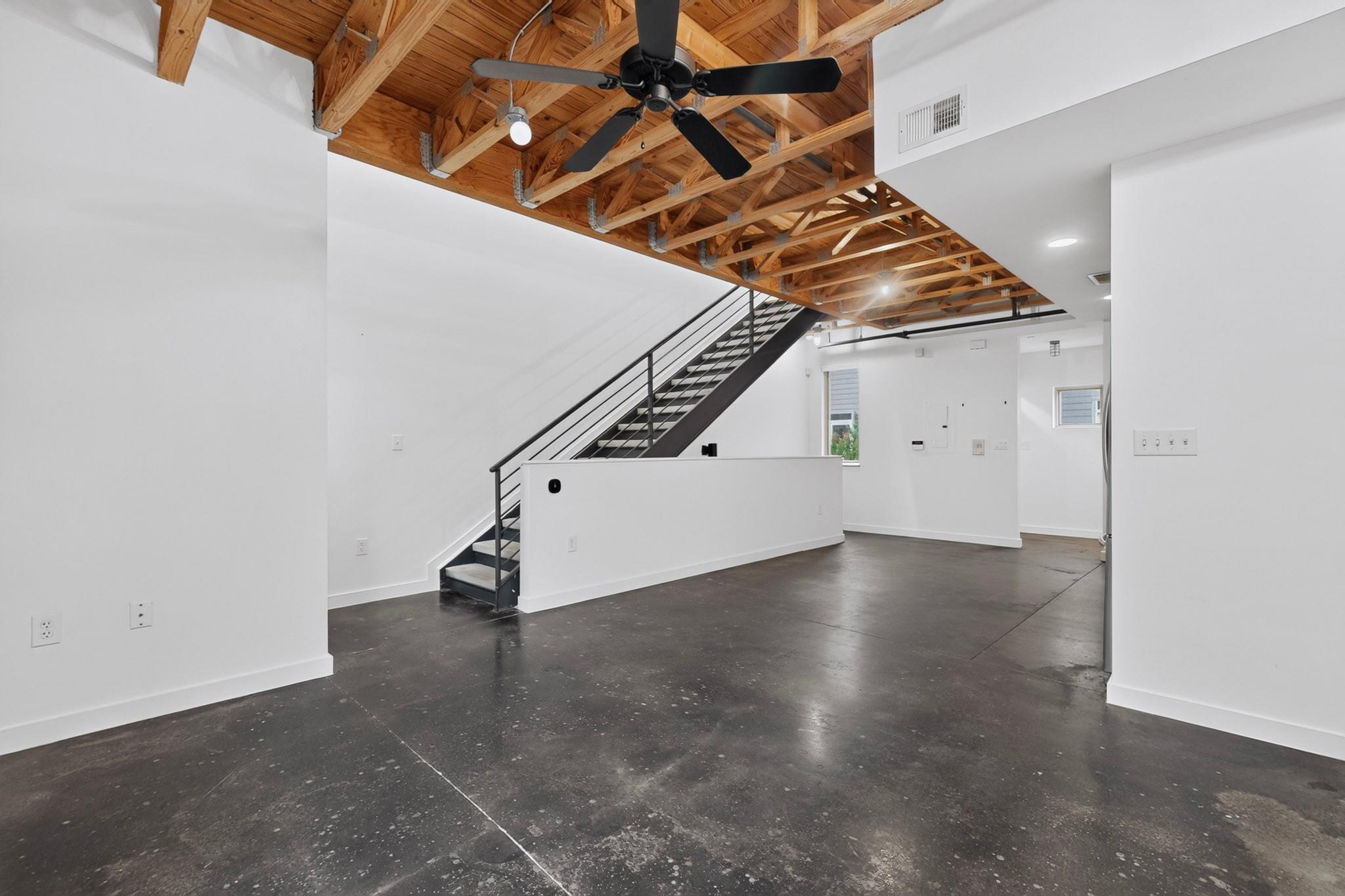 1601 E 5th St  #211, Austin, TX, 78702