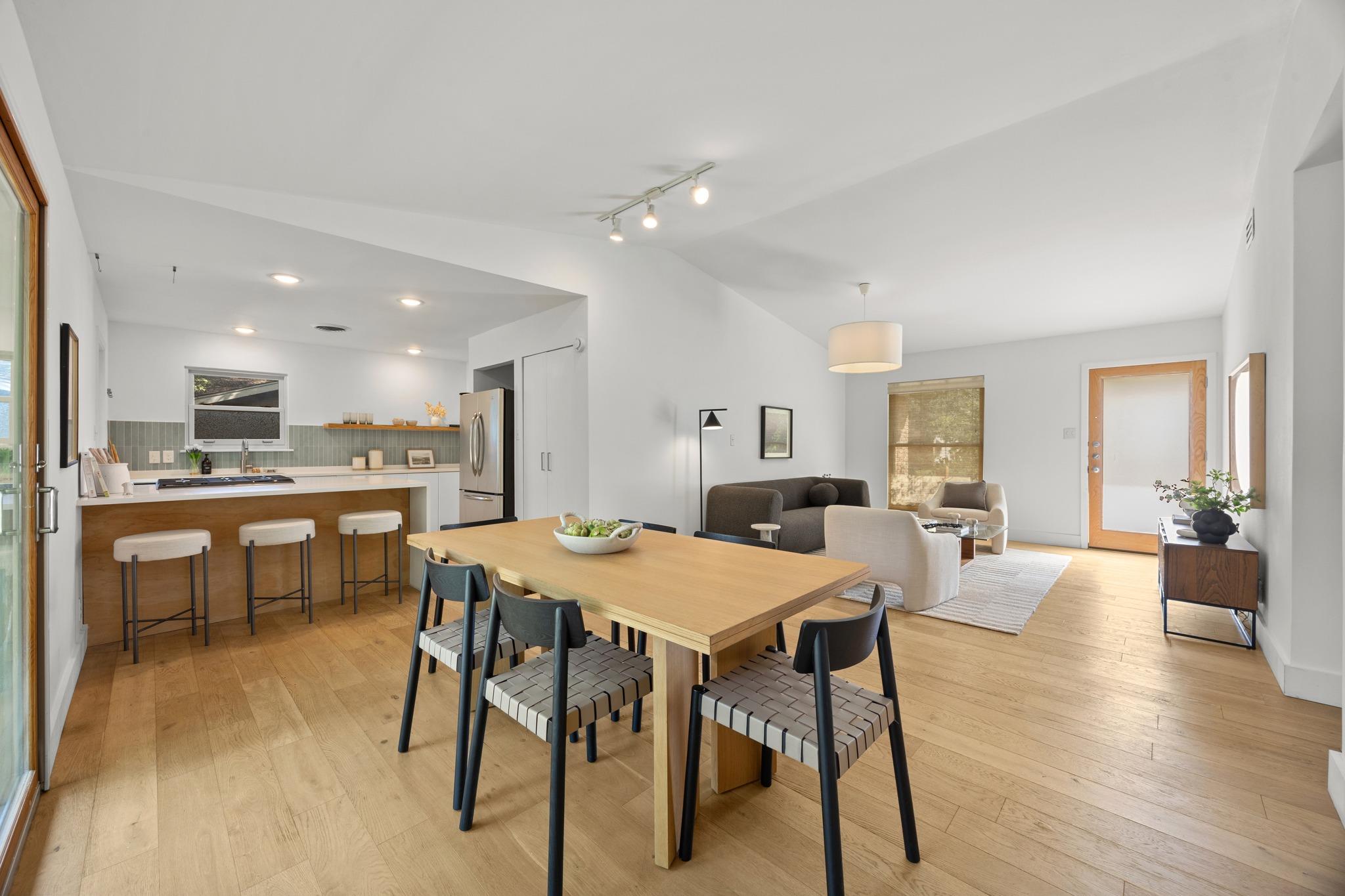 2704 Nottingham Ln, Austin, TX, 78704