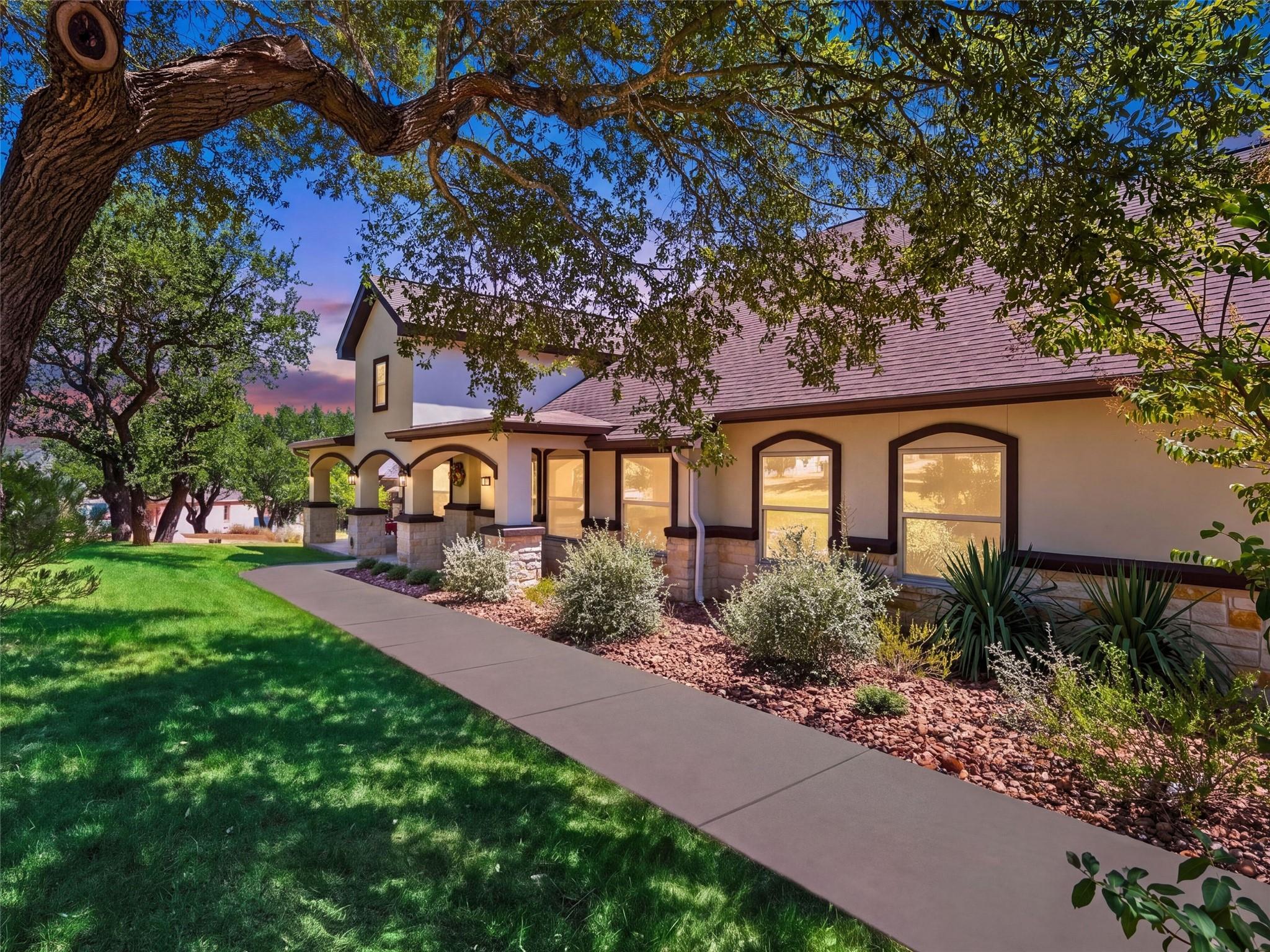 1711 Mountain Spgs, Canyon Lake, TX, 78133