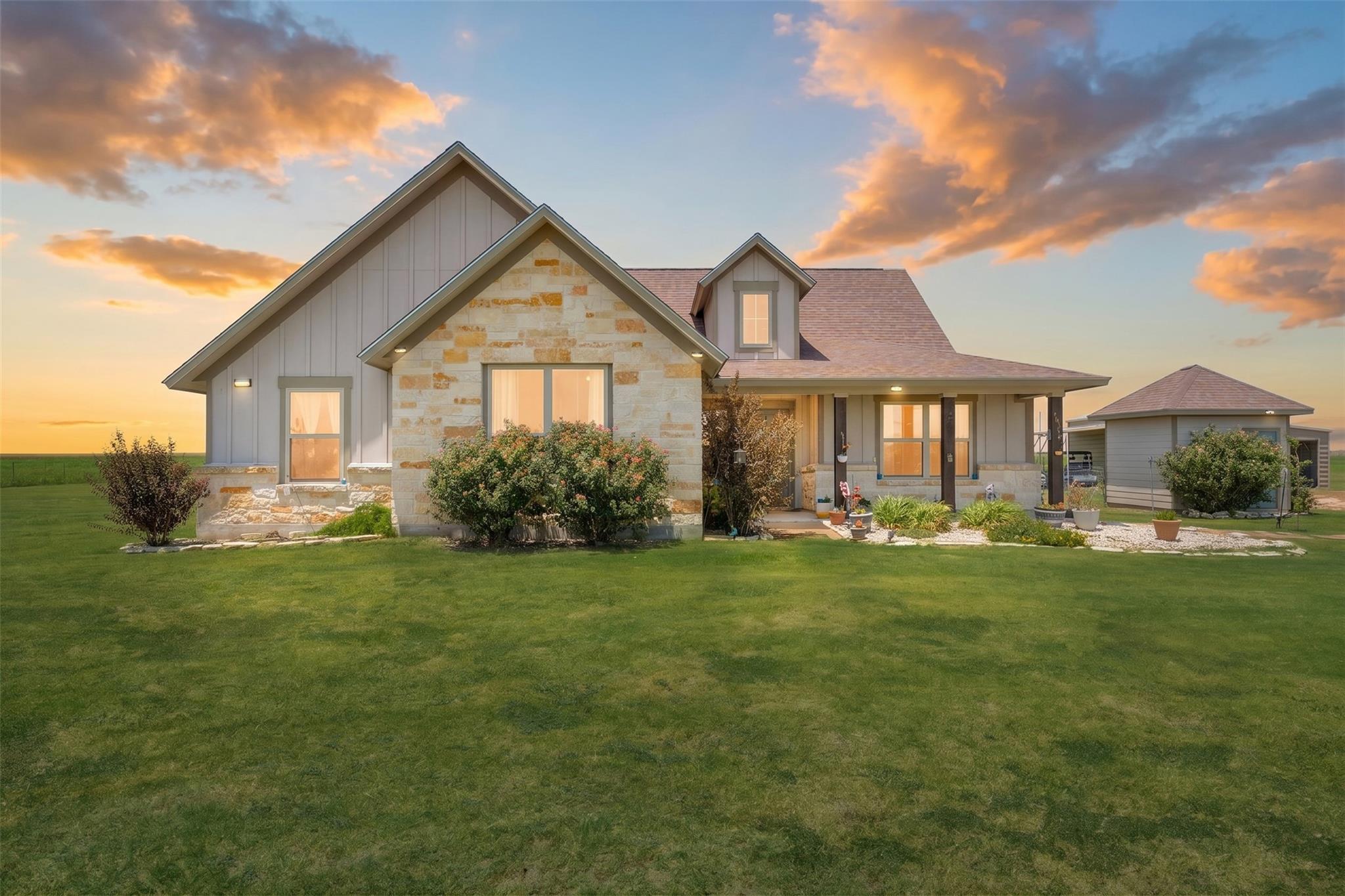 4846 County Road 327 None, Granger, TX, 76530