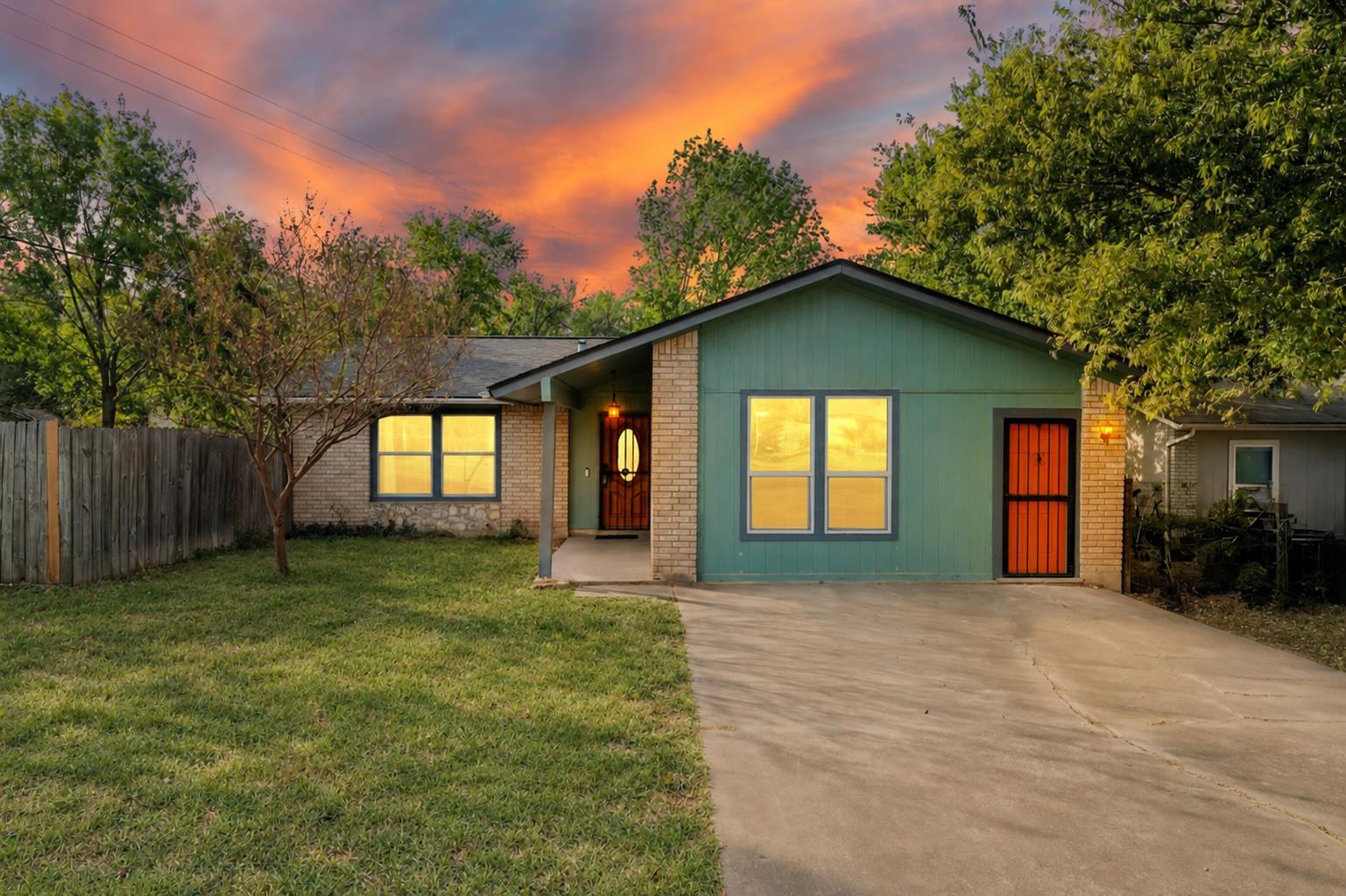 2523 E Stassney Ln, Austin, TX, 78744