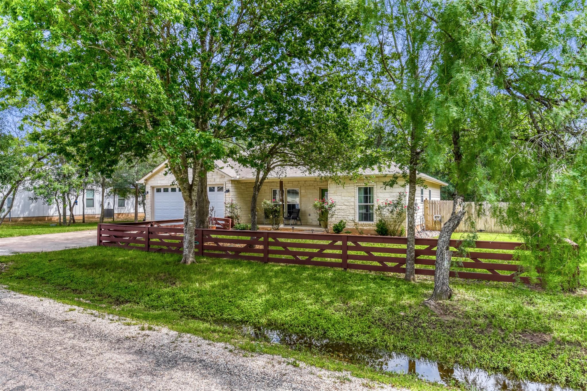 115 Mokulua Ln, Bastrop, TX, 78602