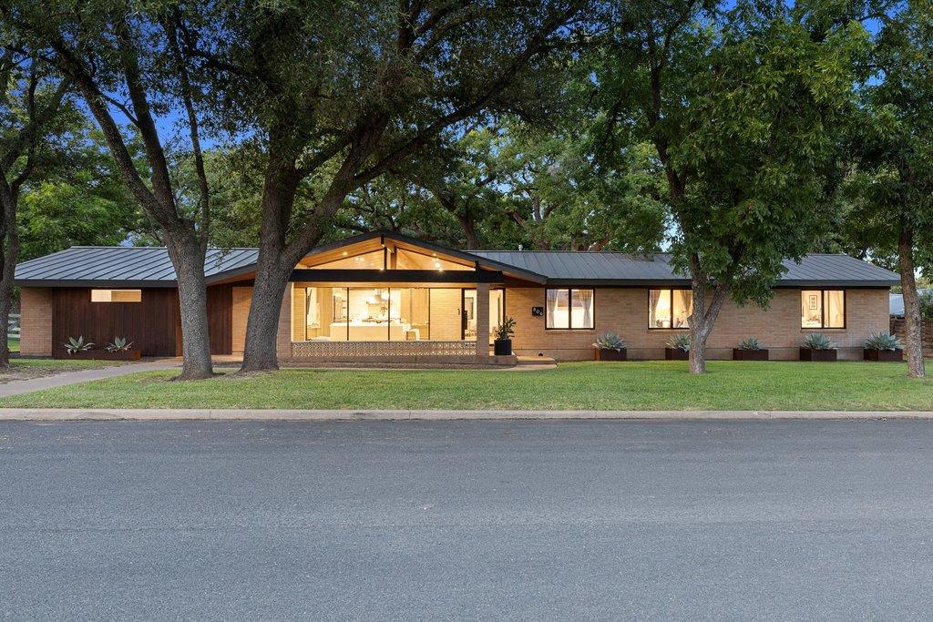 806 W Schubert St, Fredericksburg, TX, 78624