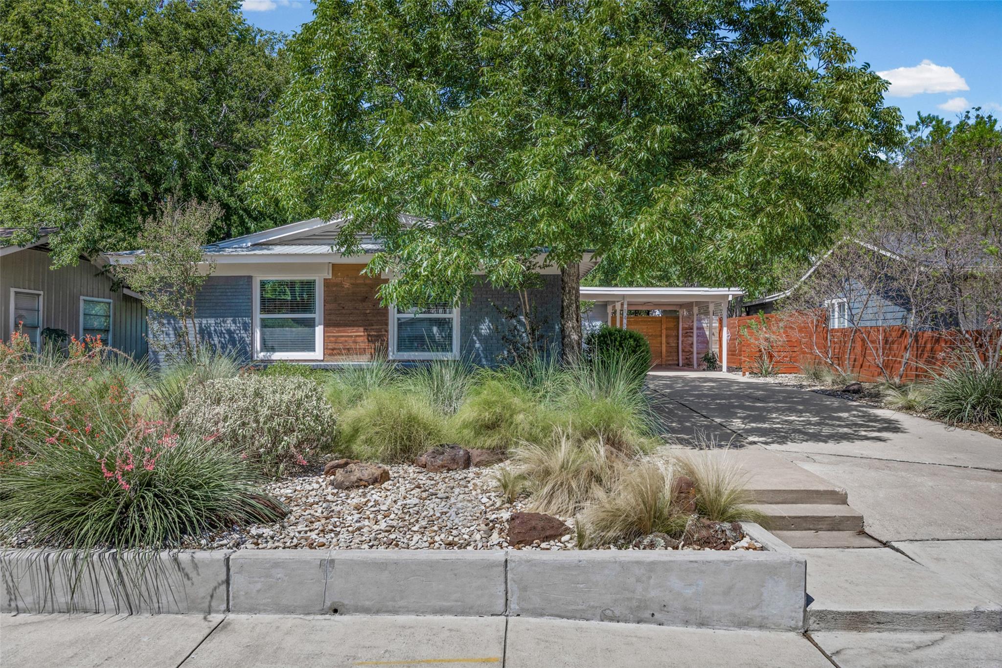 1400  Westmoor Dr, Austin, TX, 78723