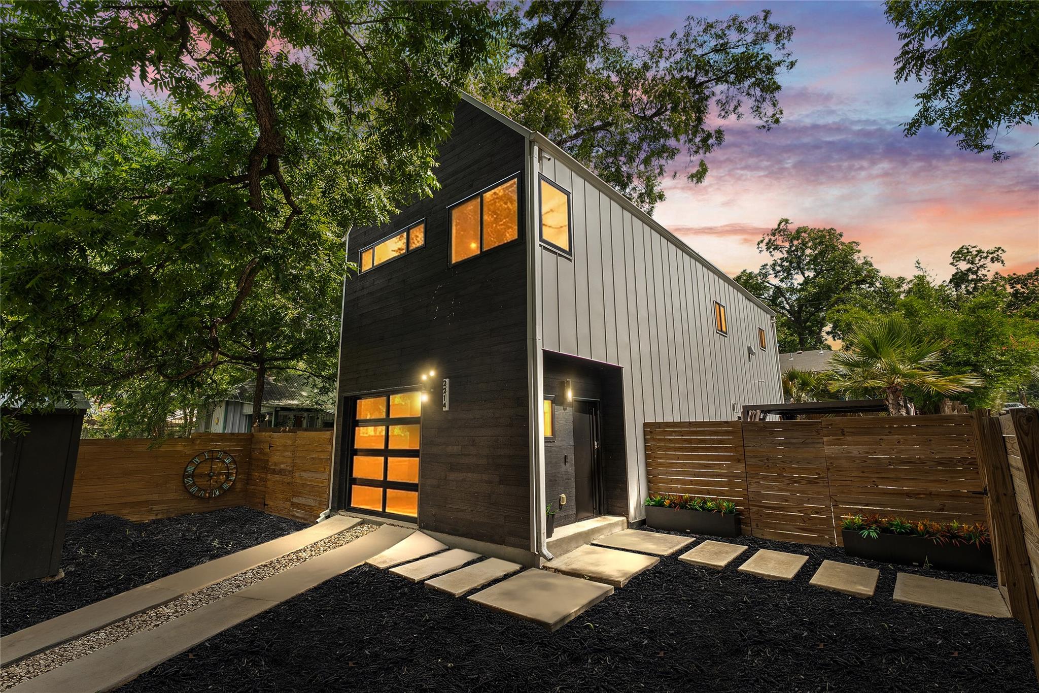 2214 Garden St #1 & 2, Austin, TX, 78702