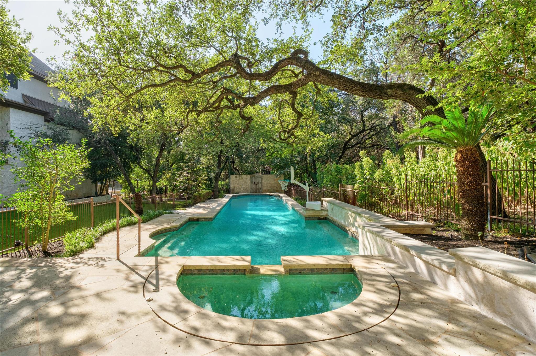 2900  Meandering River Ct, Austin, TX, 78746