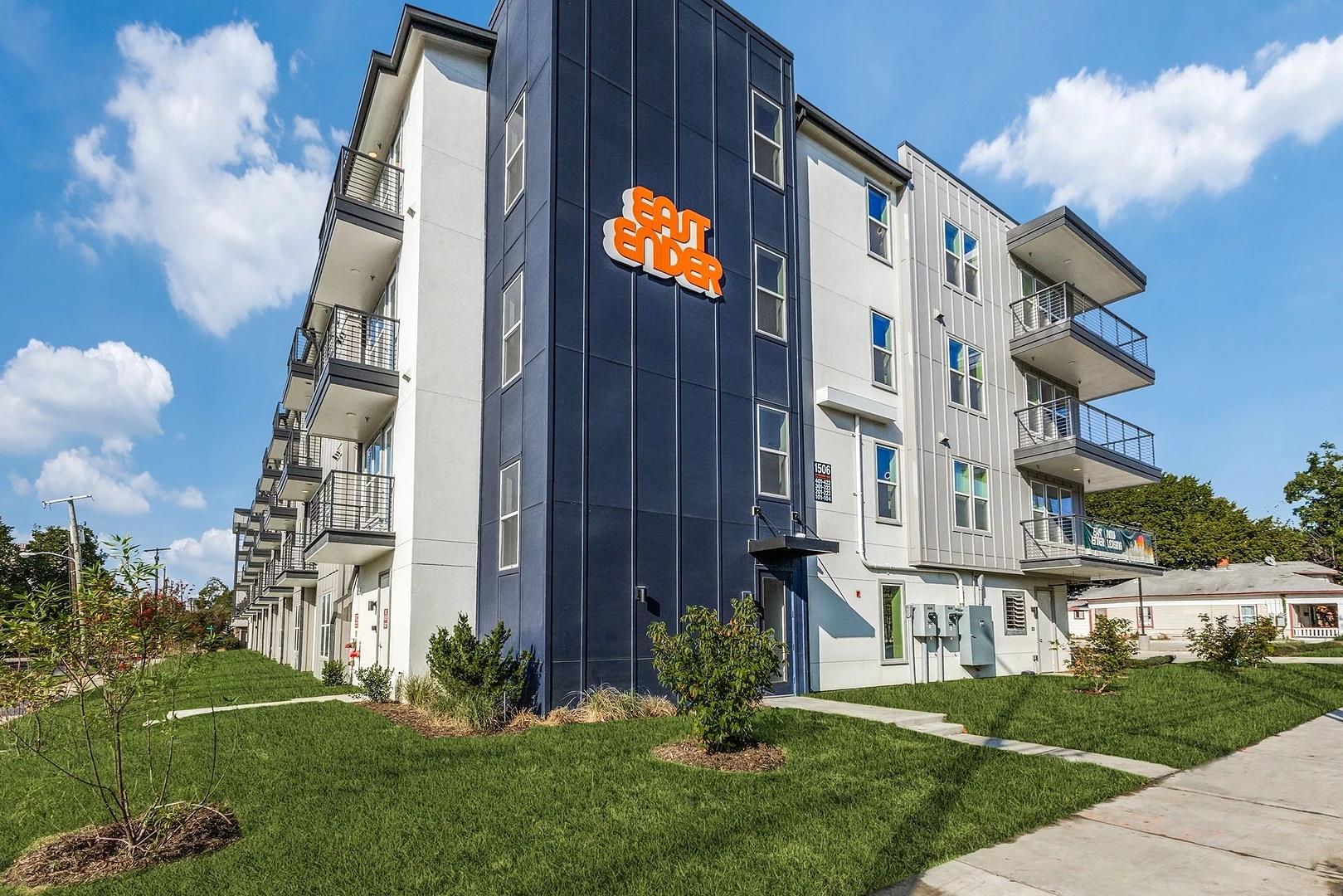 1506 N Prairie Ave #323, Dallas, TX, 75204