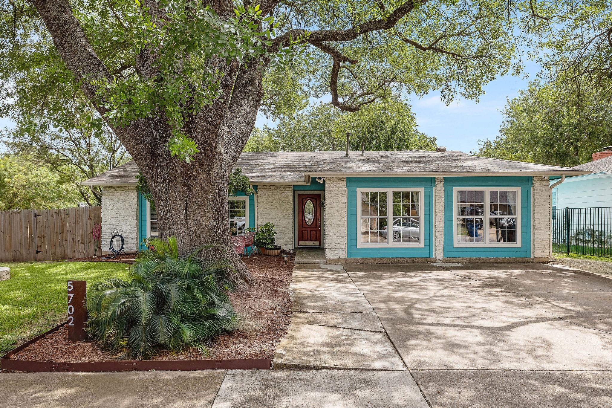 5702 Palo Blanco Ln #A, Austin, TX, 78744