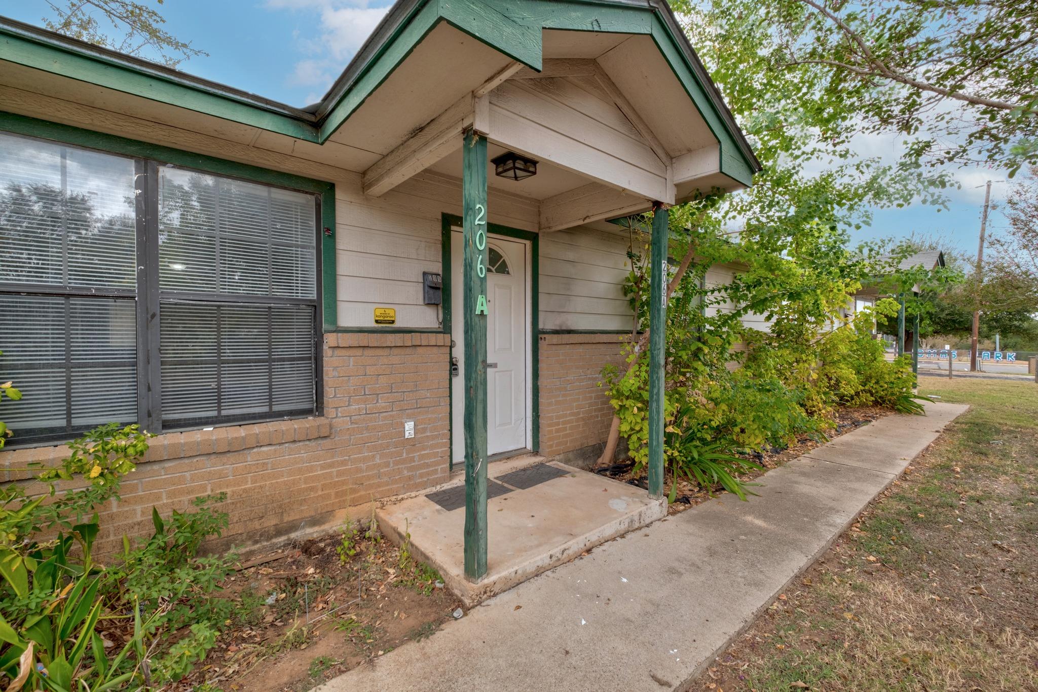 206 Hall Dr #A, Elgin, TX, 78621