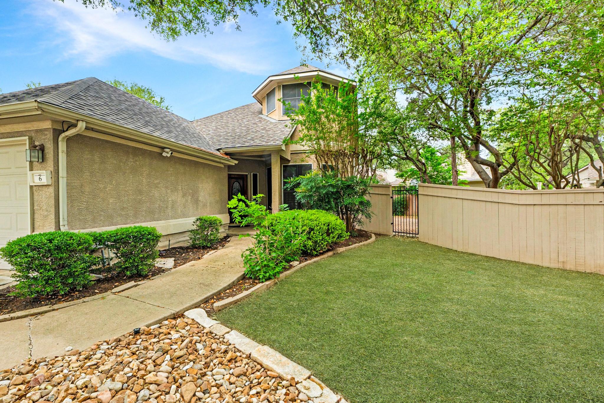 6  MUIRFIELD GREENS Cv, Lakeway, TX, 78738