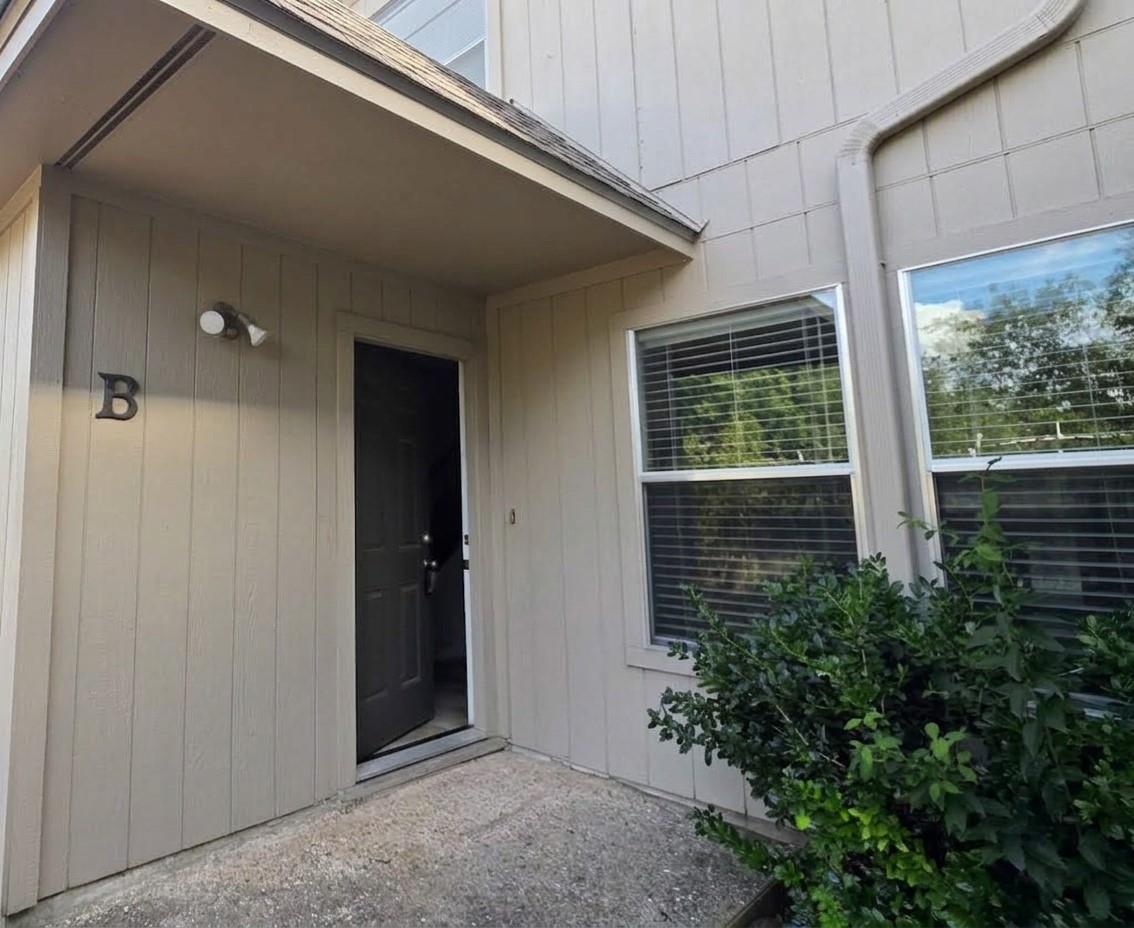 703  Castle Ridge Rd  #B, Austin, TX, 78746