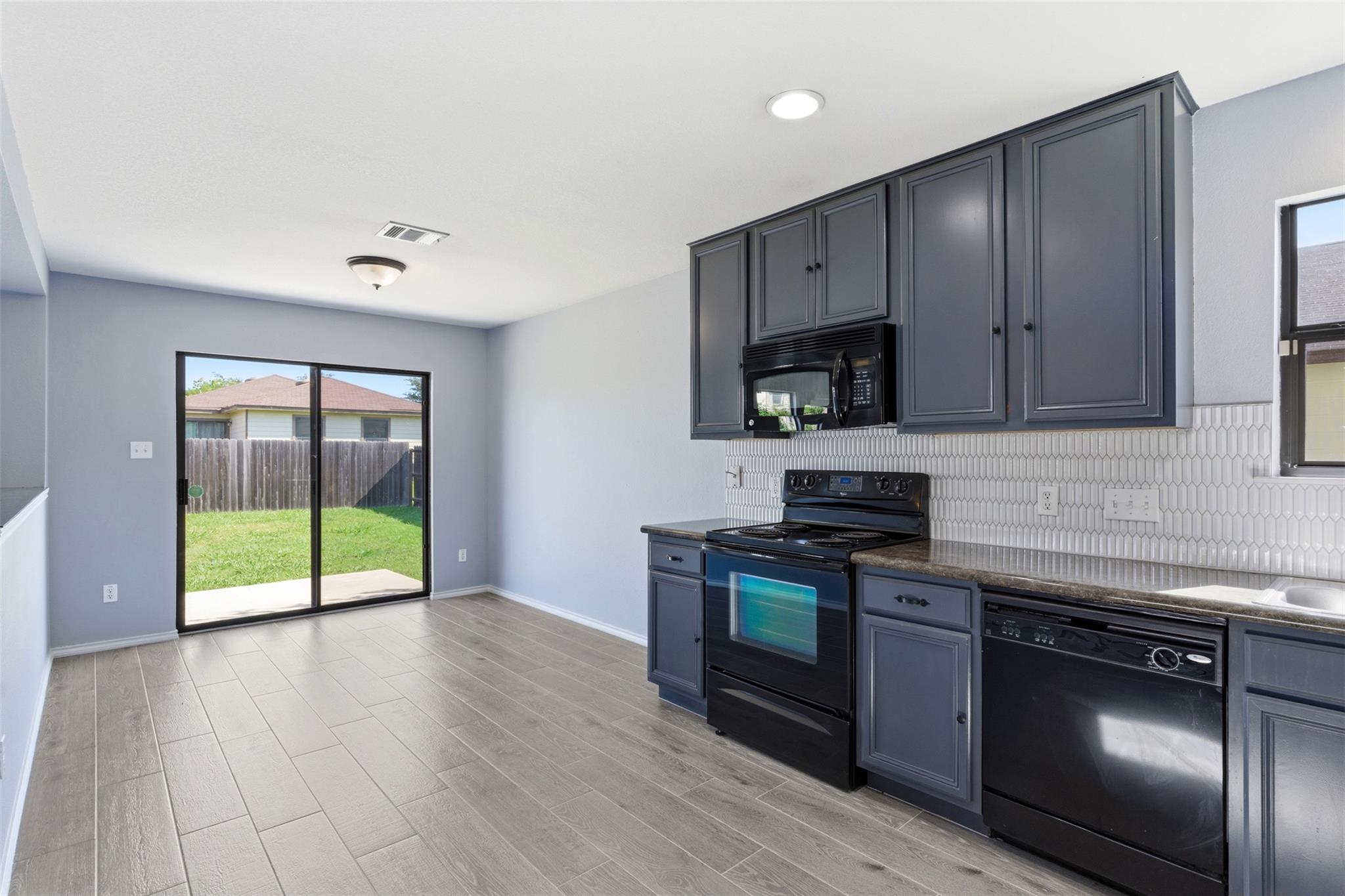 602 Yosemite Trl, Taylor, TX, 76574