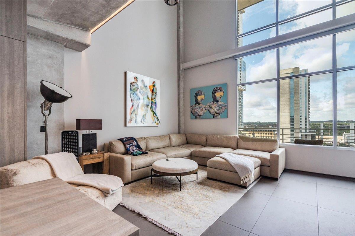 800 W 5th St  #1105, Austin, TX, 78703