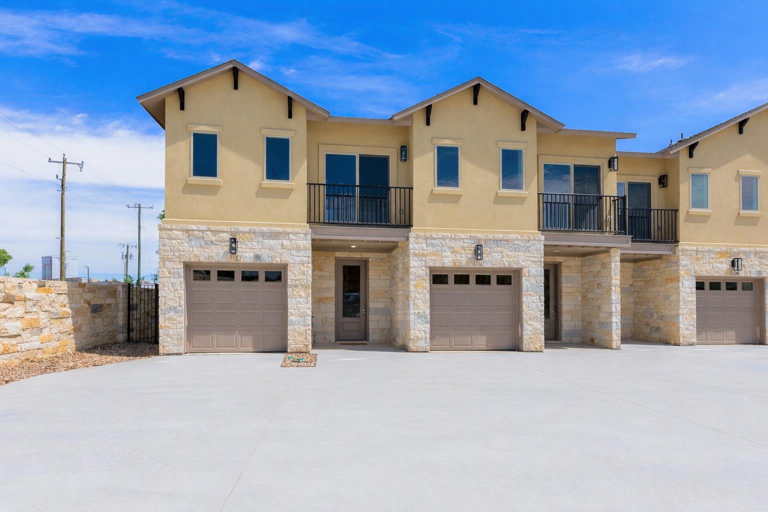 100  Tesla Cir, Round Rock, TX, 78681