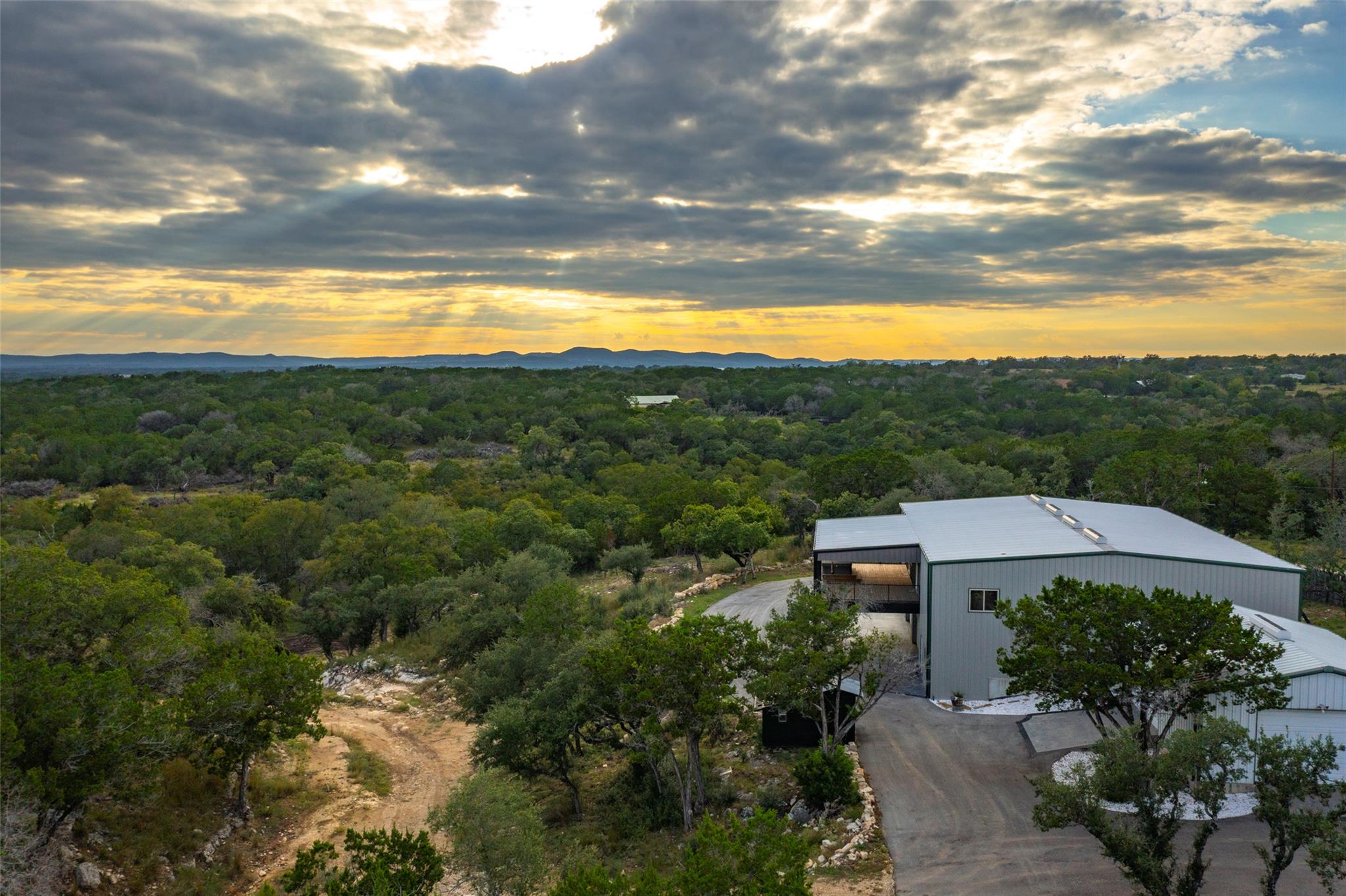 247 Betty Dr, Bandera, TX, 78003
