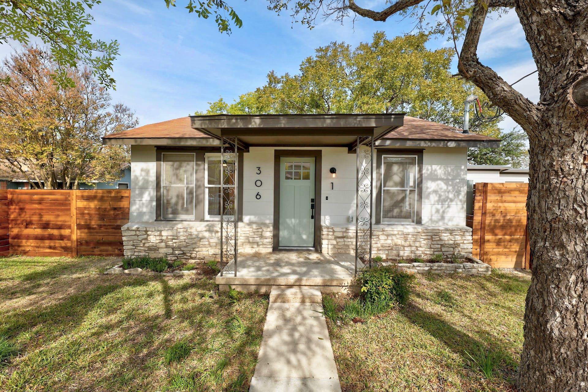 306 W Stassney Ln #1&2, Austin, TX, 78745