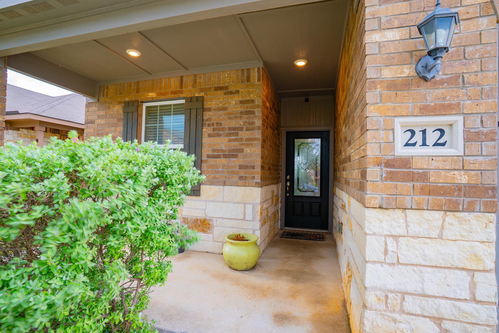 212 Star Spangled Dr, Liberty Hill, TX, 78642