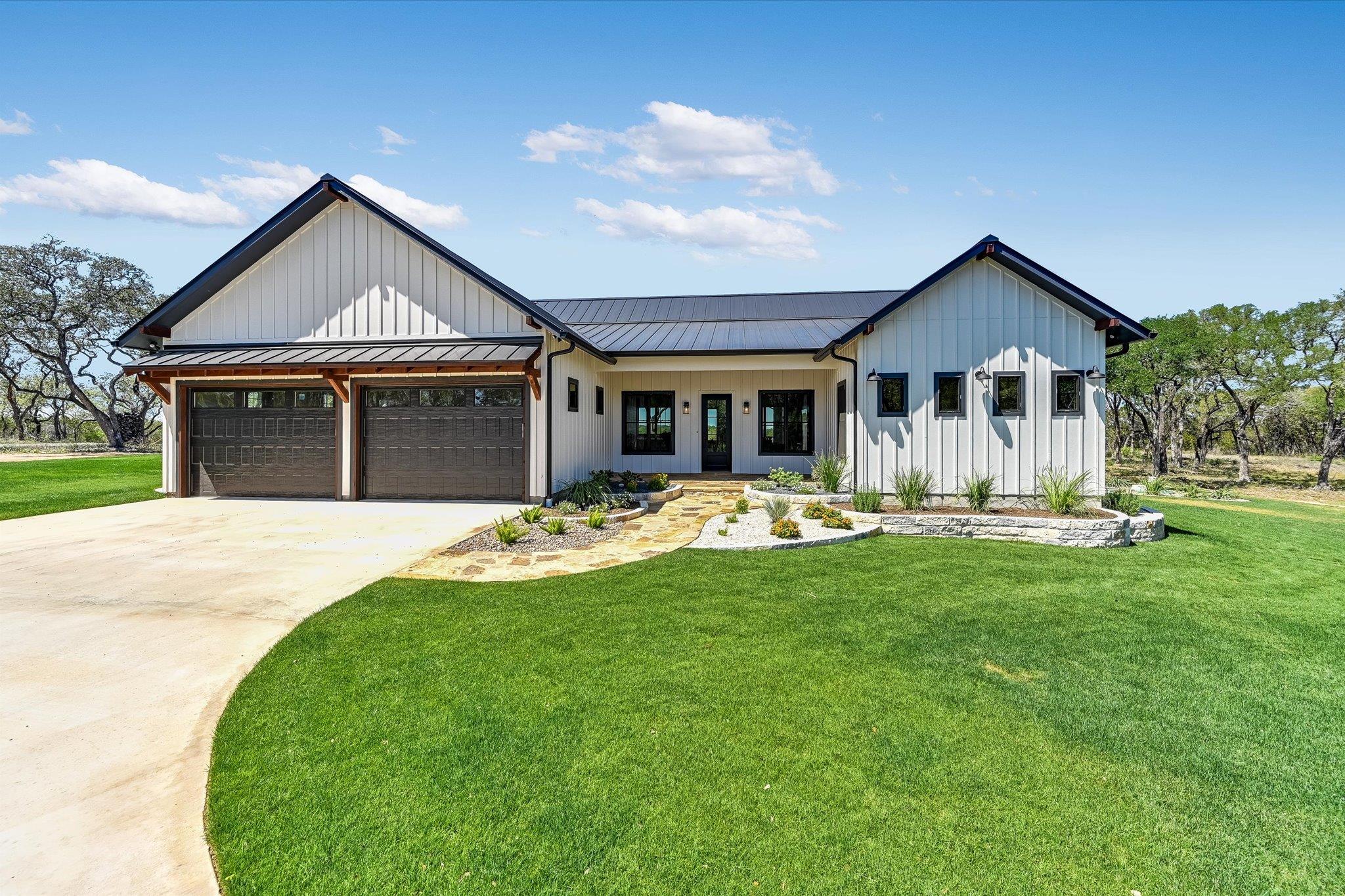 130 Thousand Oaks Loop, San Marcos, TX, 78666