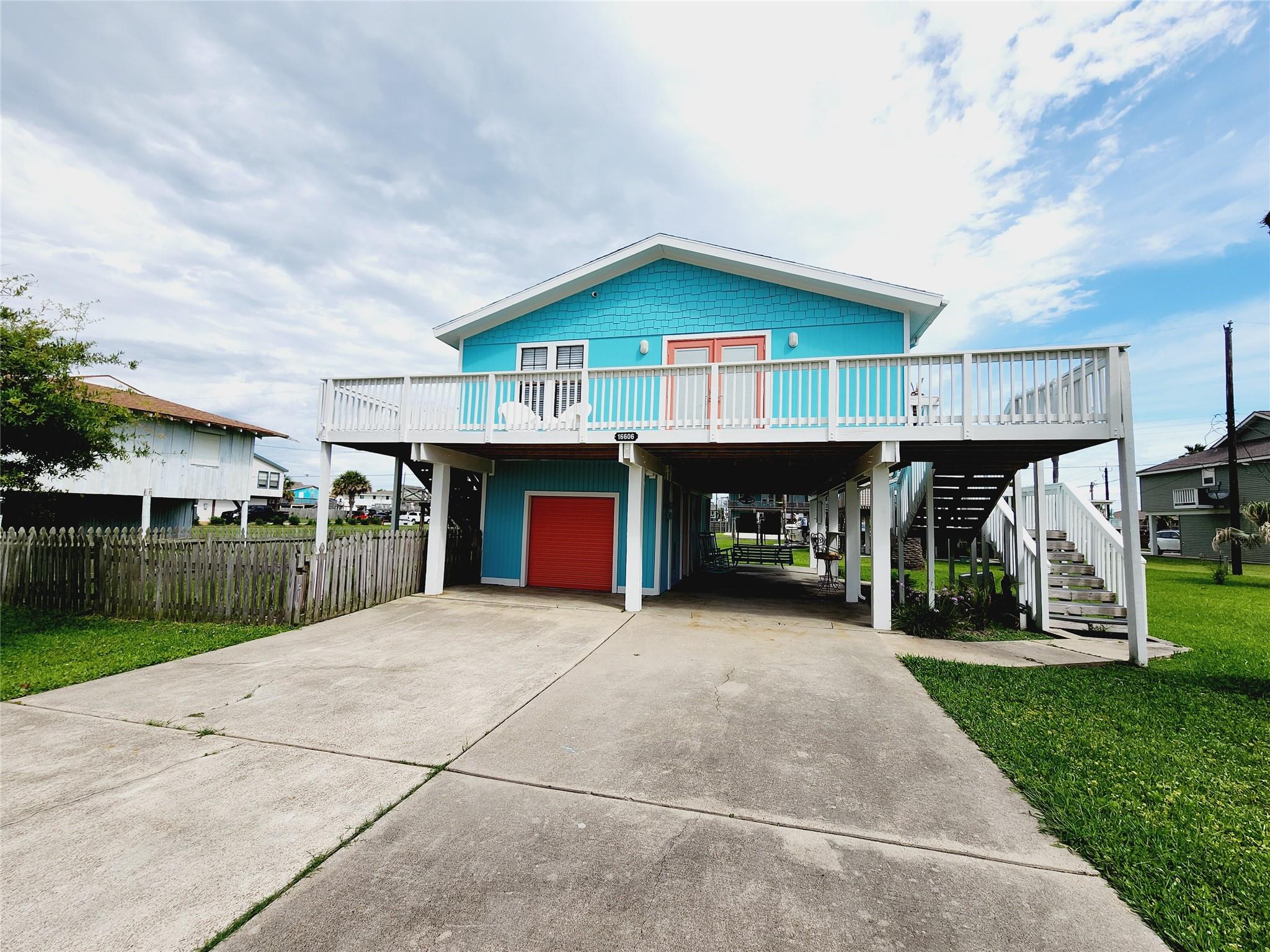 16606 John Davis Rd, Jamaica Beach, TX, 77554