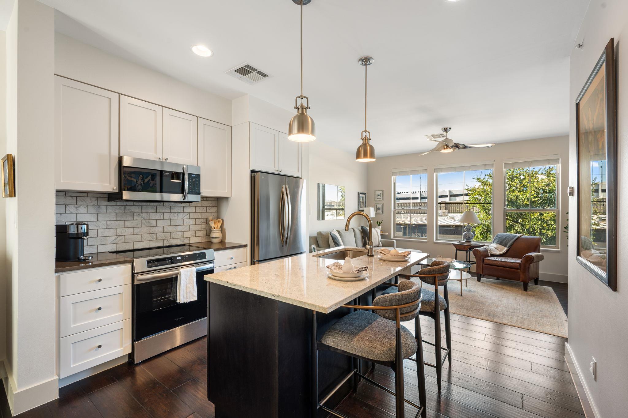 2207  Pasadena Dr  #10, Austin, TX, 78757