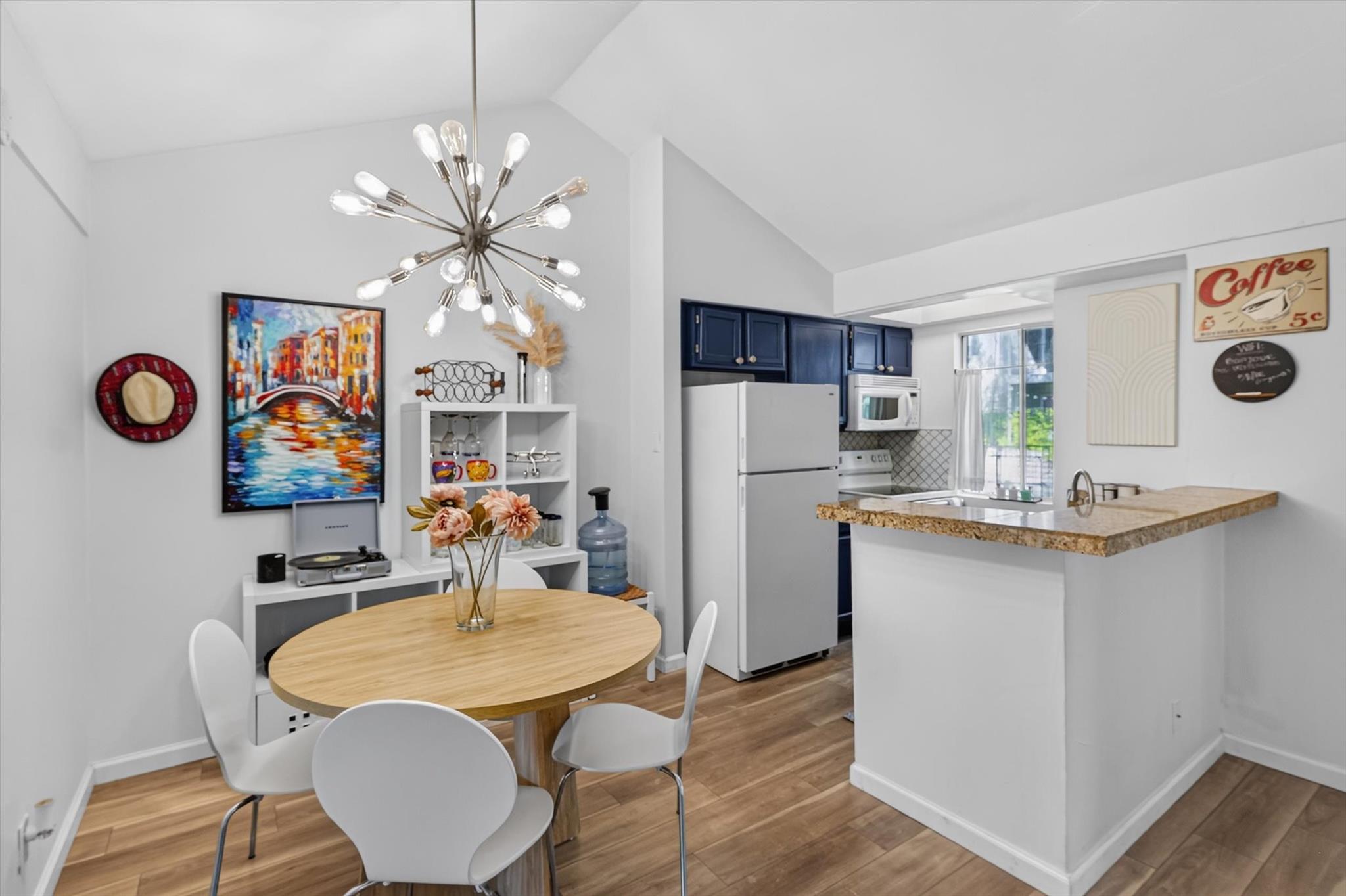 3018 S 1st St #205, Austin, TX, 78704