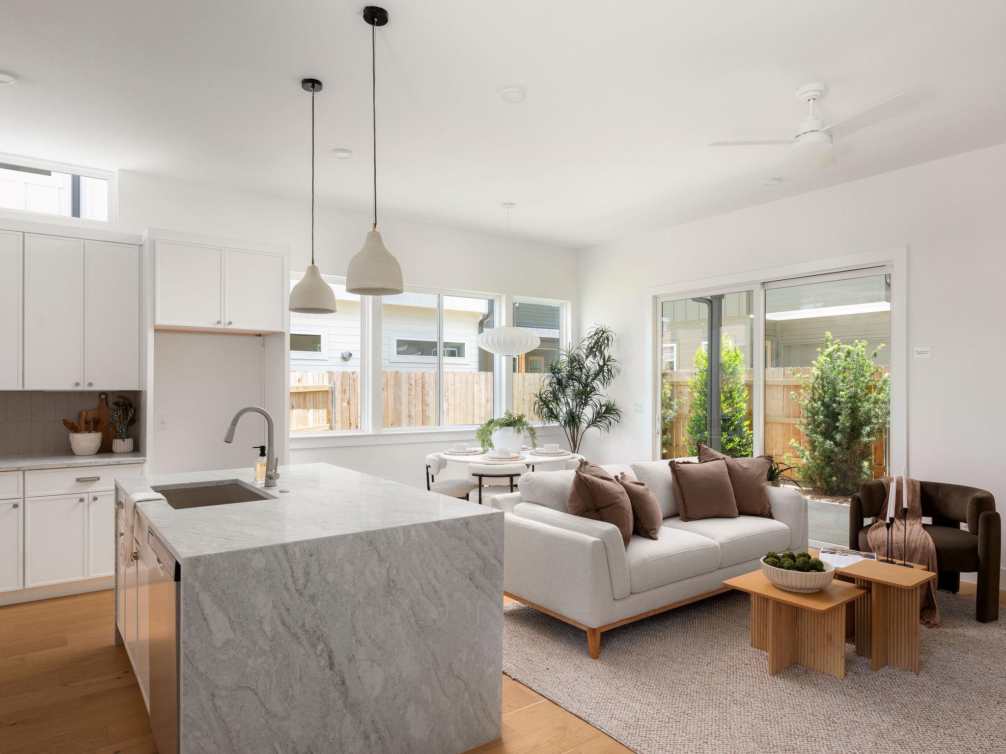 6407 Bradsher None #I, Austin, TX, 78745