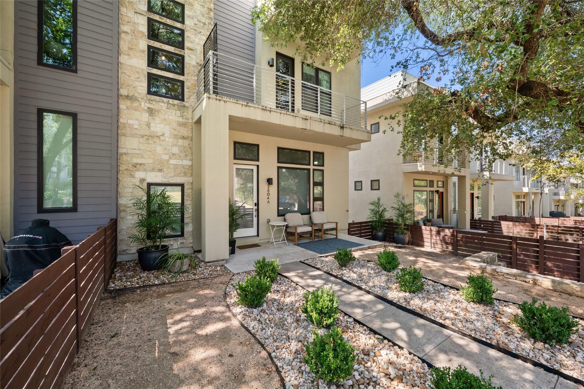2804 S 5th St #A, Austin, TX, 78704