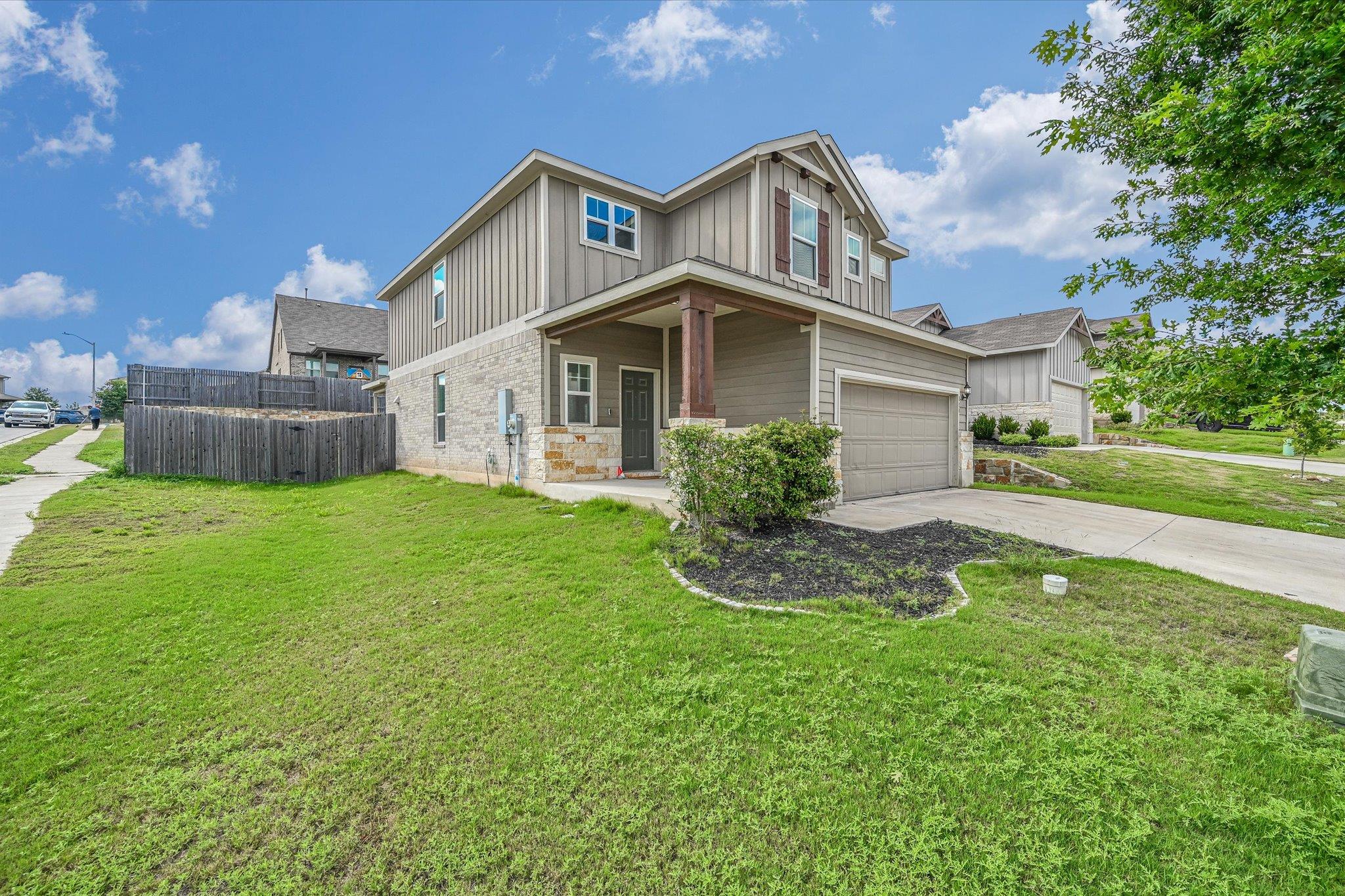 220 Nettletree Dr, Buda, TX, 78610