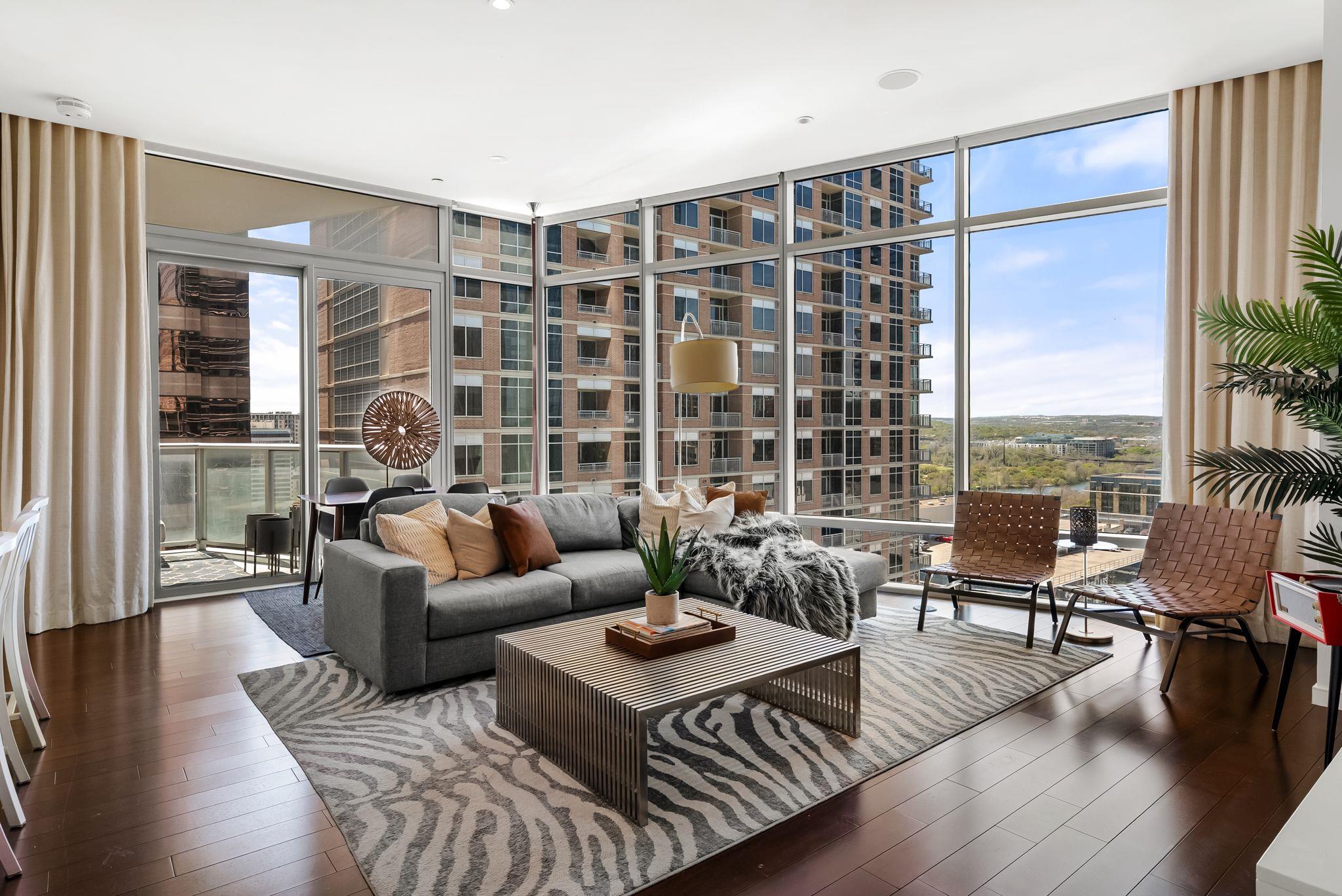 200  Congress Ave  #14C, Austin, TX, 78701