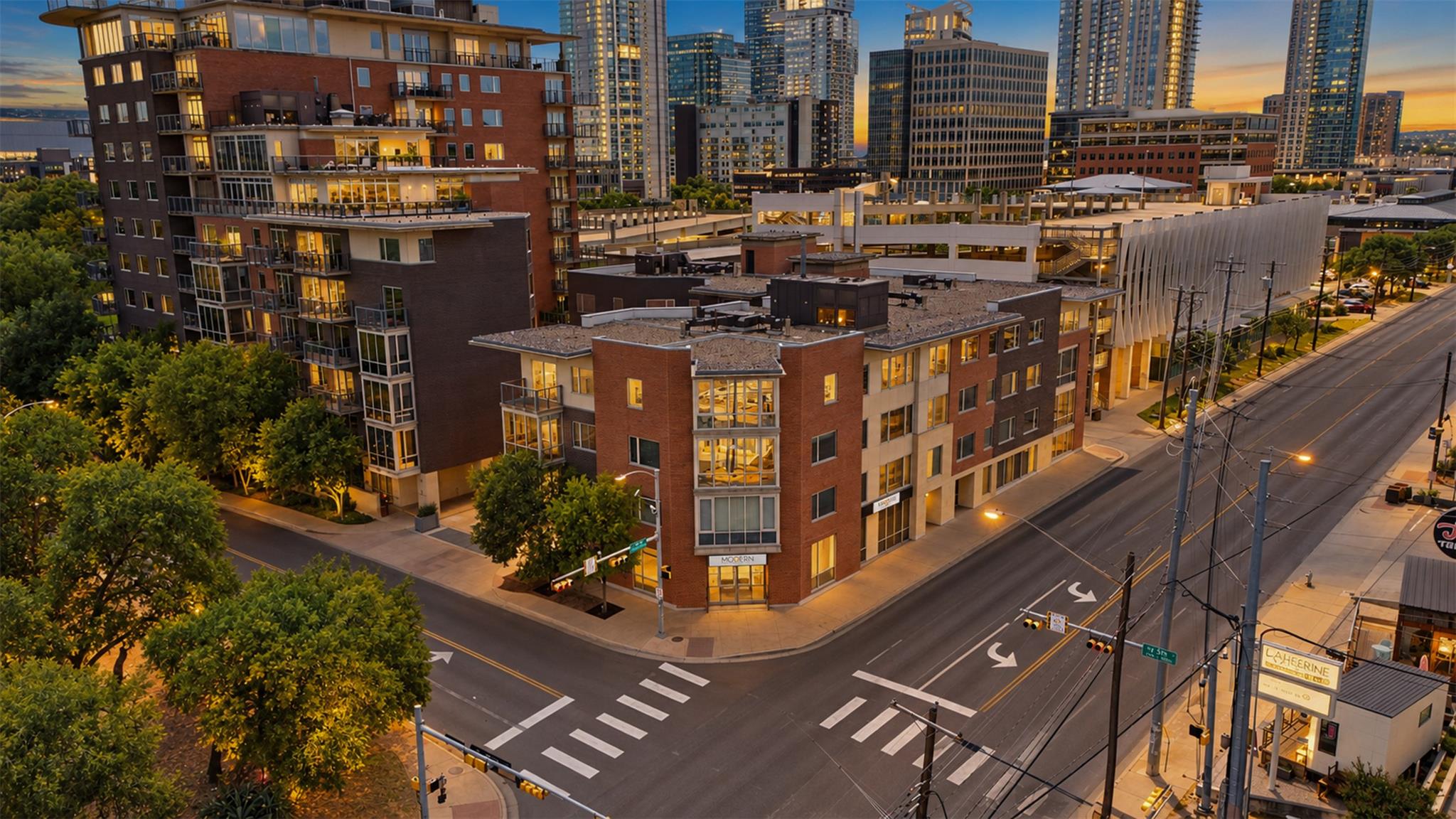 901 W 9th St  #216, Austin, TX, 78703