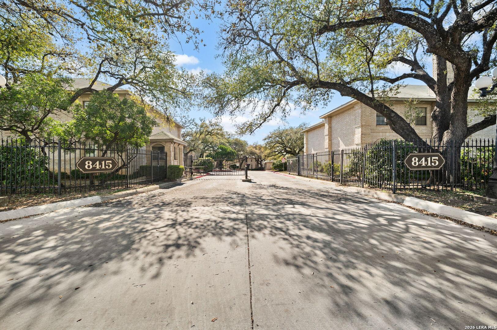 8415 Fredericksburg Rd #306, San Antonio, TX, 78229