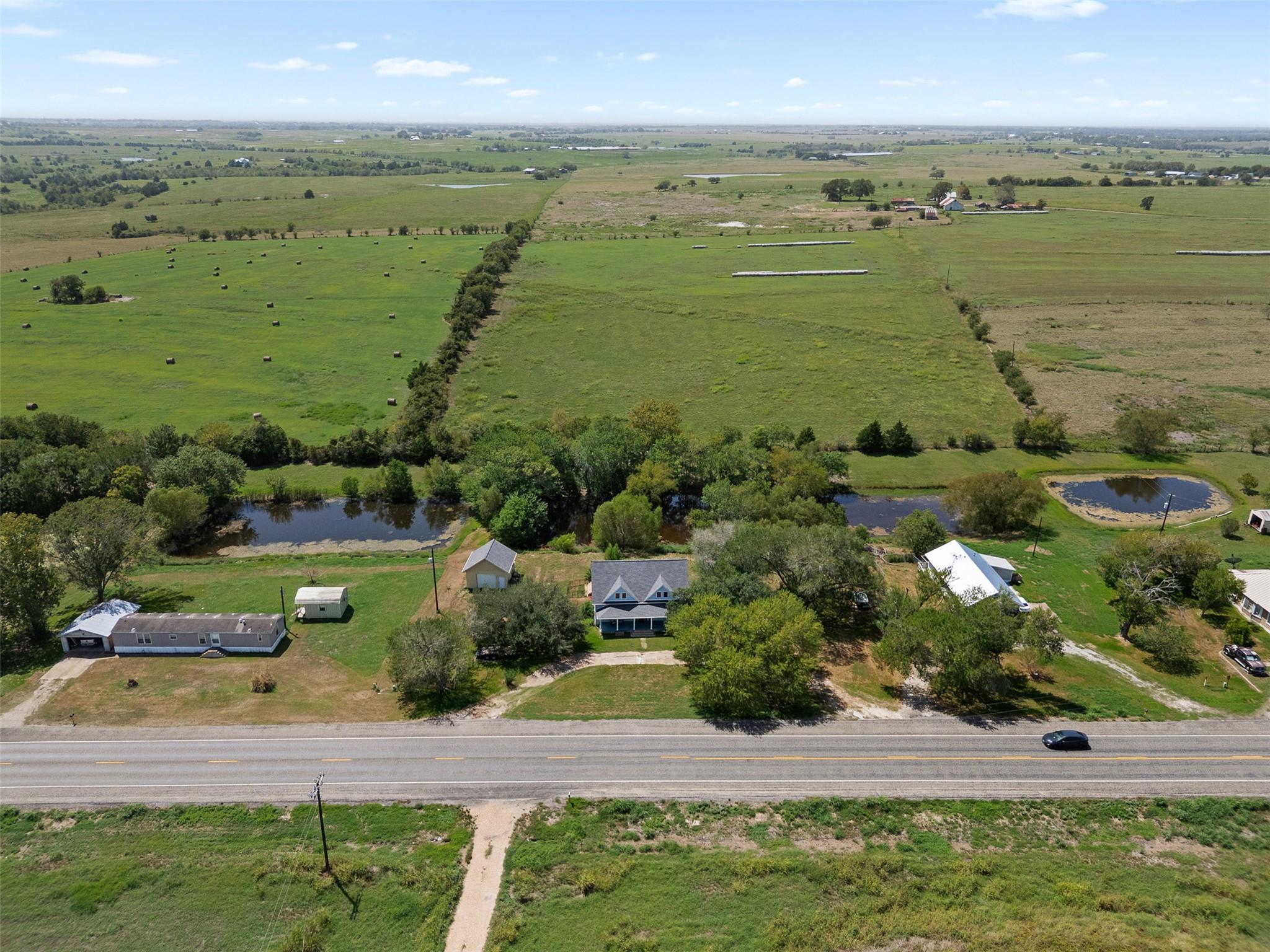 537 FM 2436 None, La Grange, TX, 78945