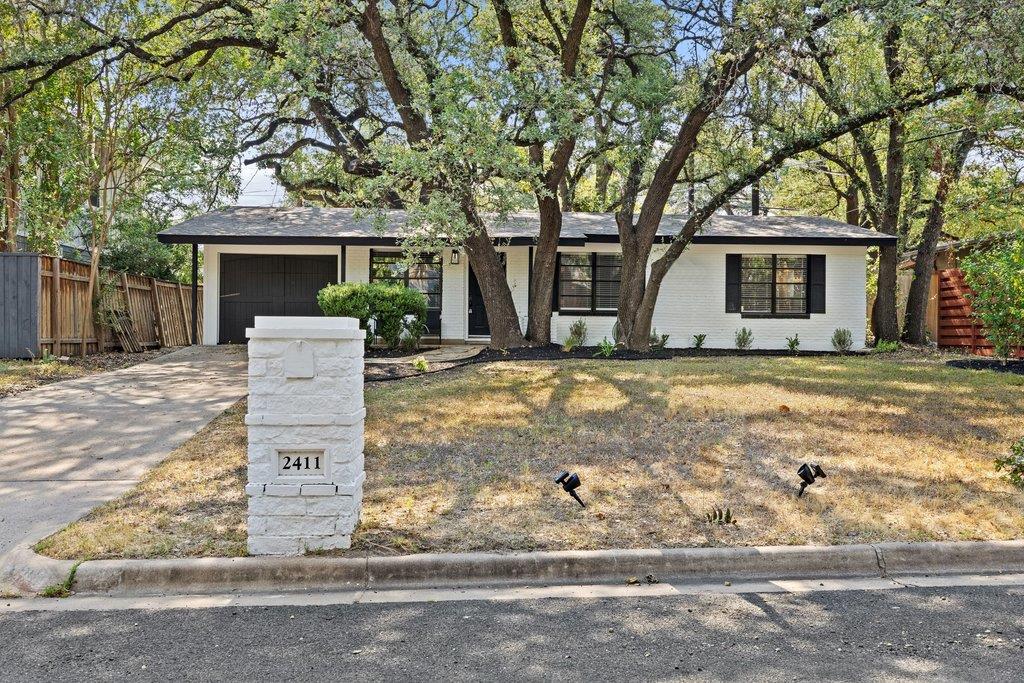 2411 S 6th St, Austin, TX, 78704