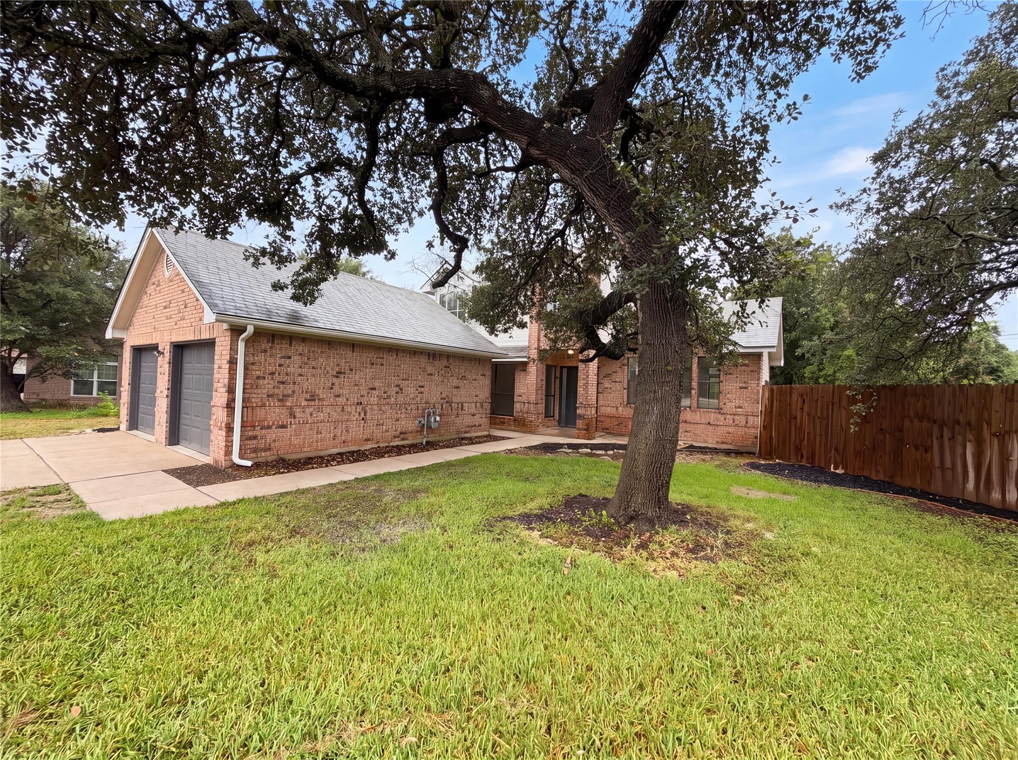 1517 River Oak Dr, Leander, TX, 78641