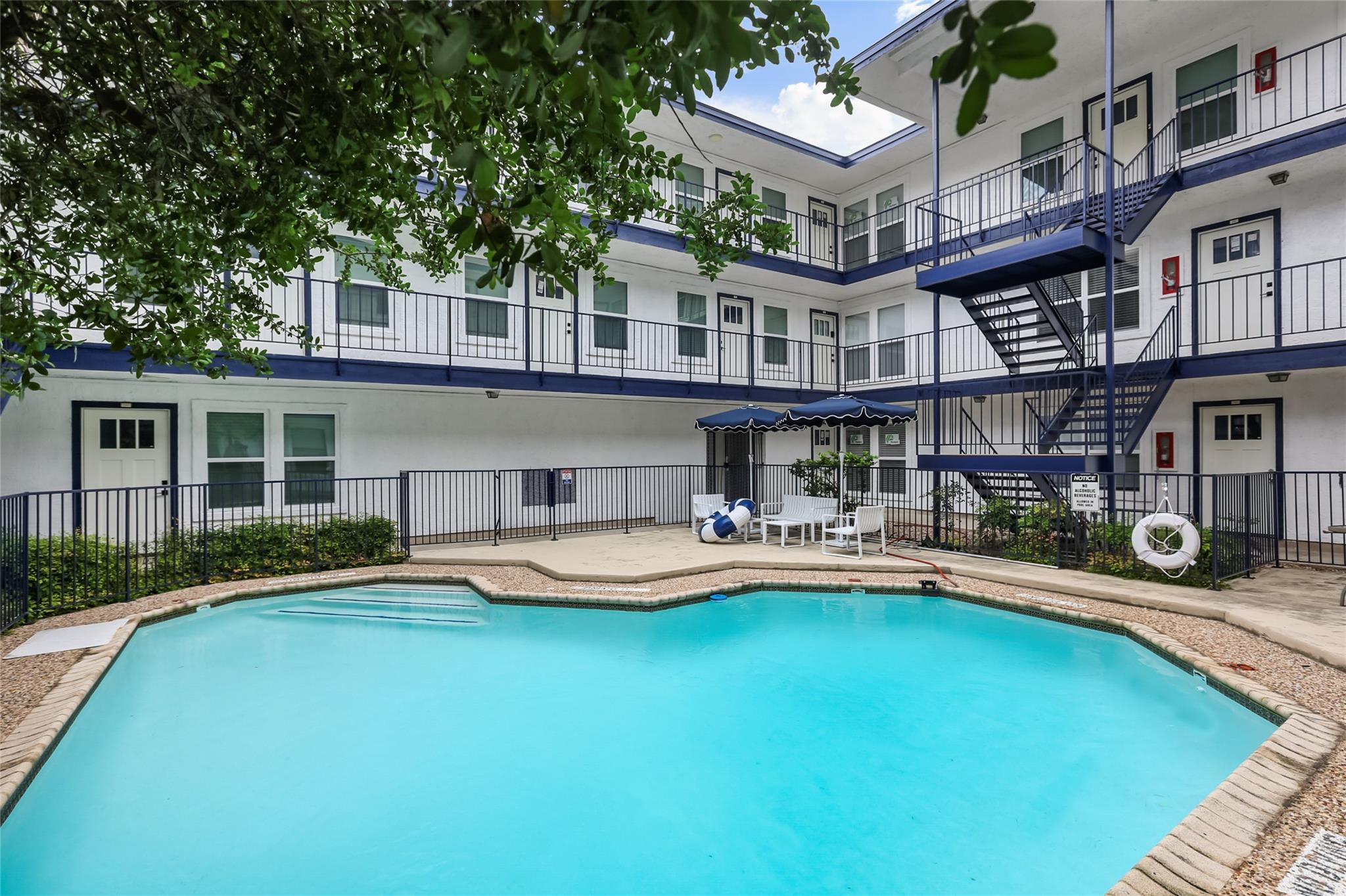 923 E 41st St #105, Austin, TX, 78751