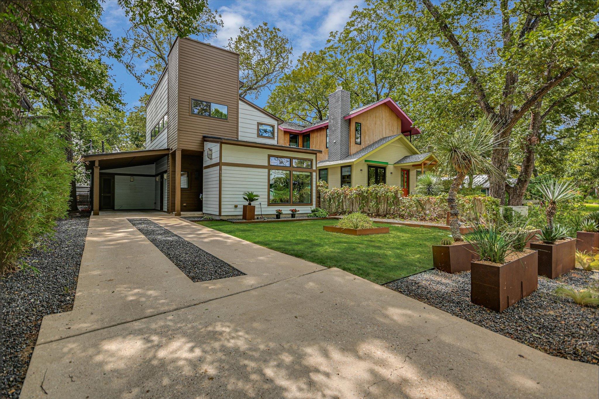 613 W Johanna St, Austin, TX, 78704