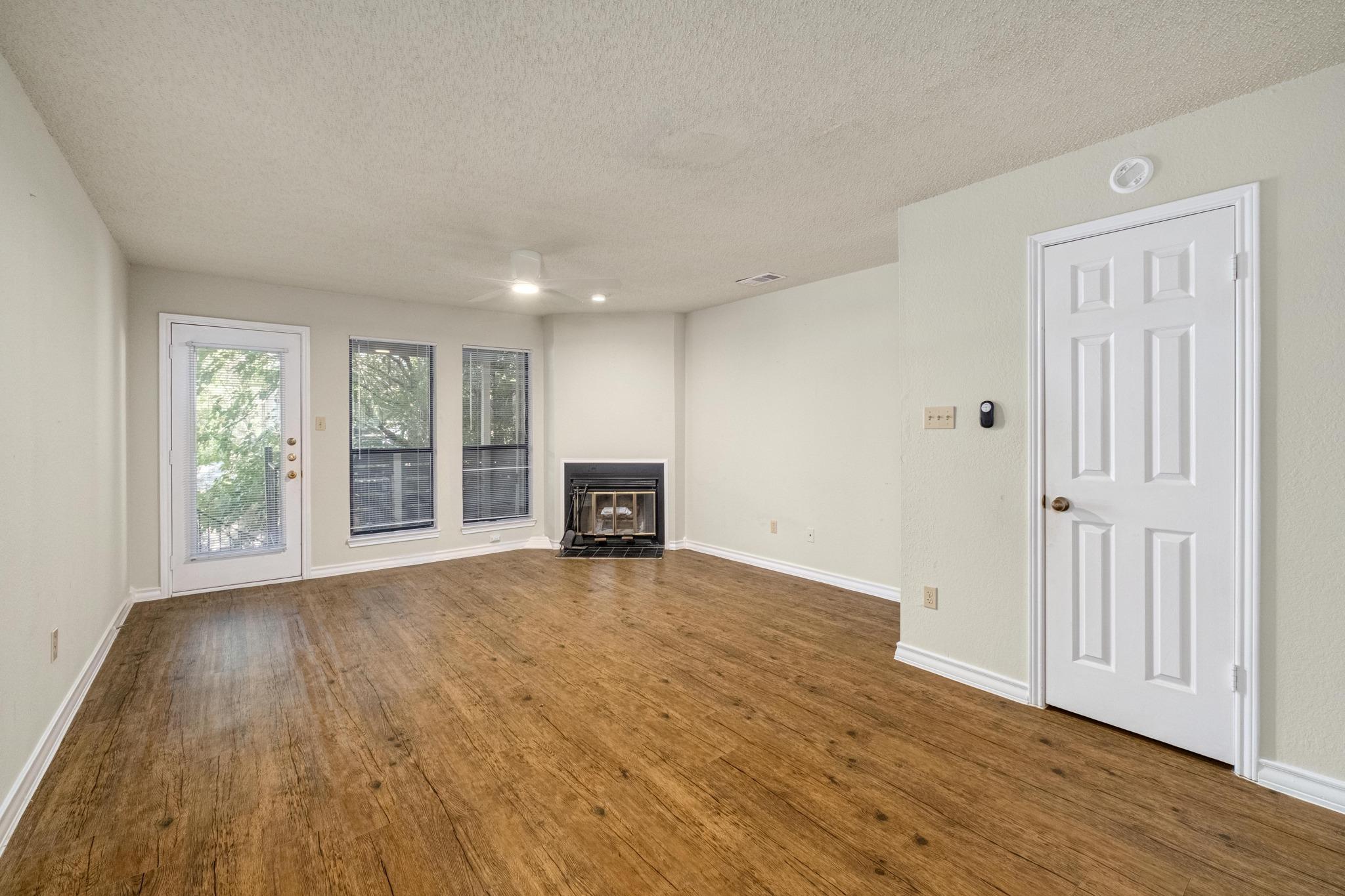 1404  Norwalk Ln  #206, Austin, TX, 78703