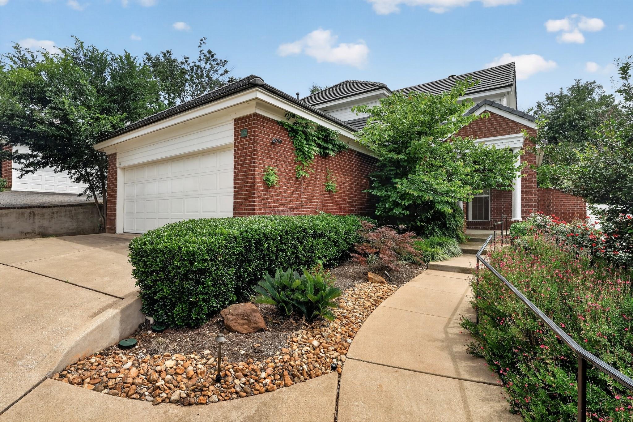 4010 Long Champ Dr #22, Austin, TX, 78746