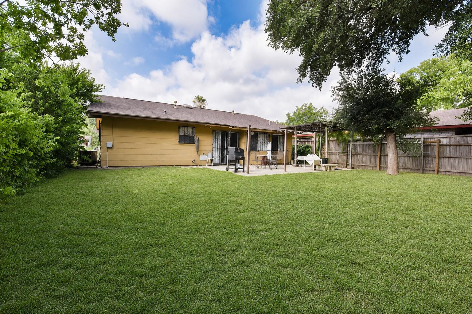 1011 S Brownleaf St, San Antonio, TX, 78227