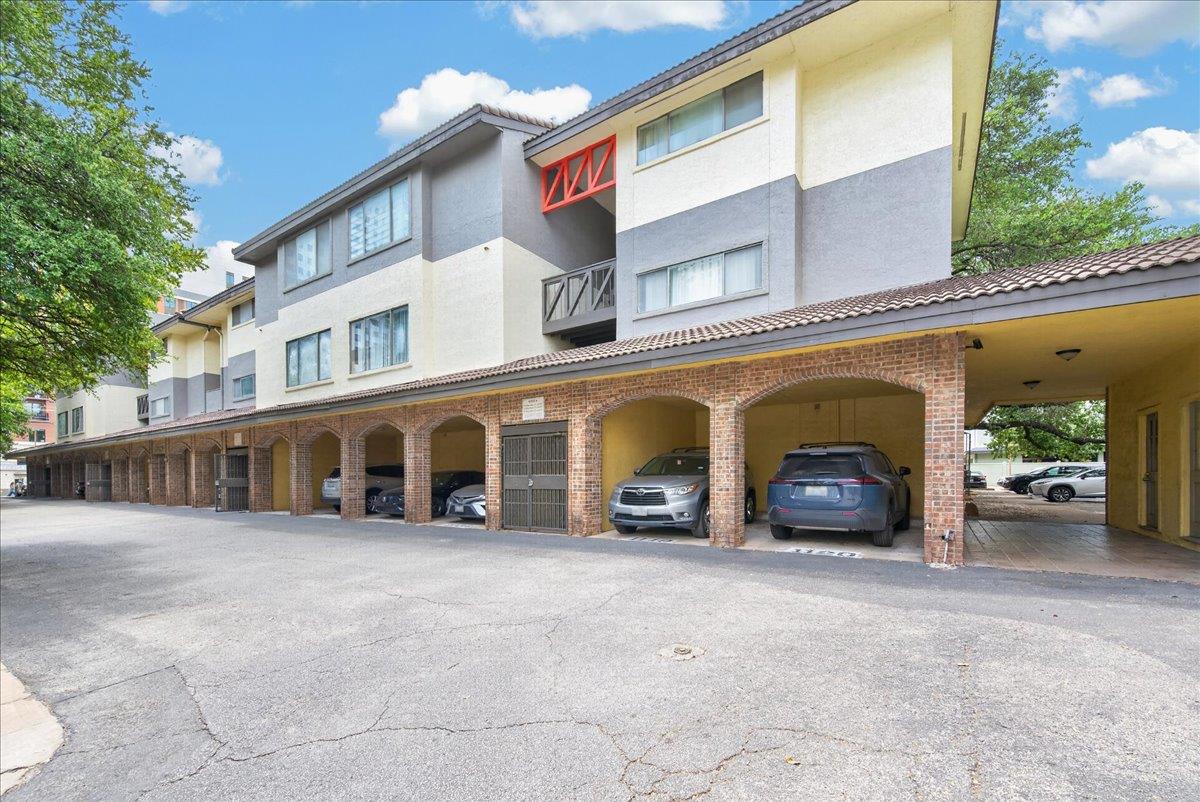 806 W 24th St #217, Austin, TX, 78705