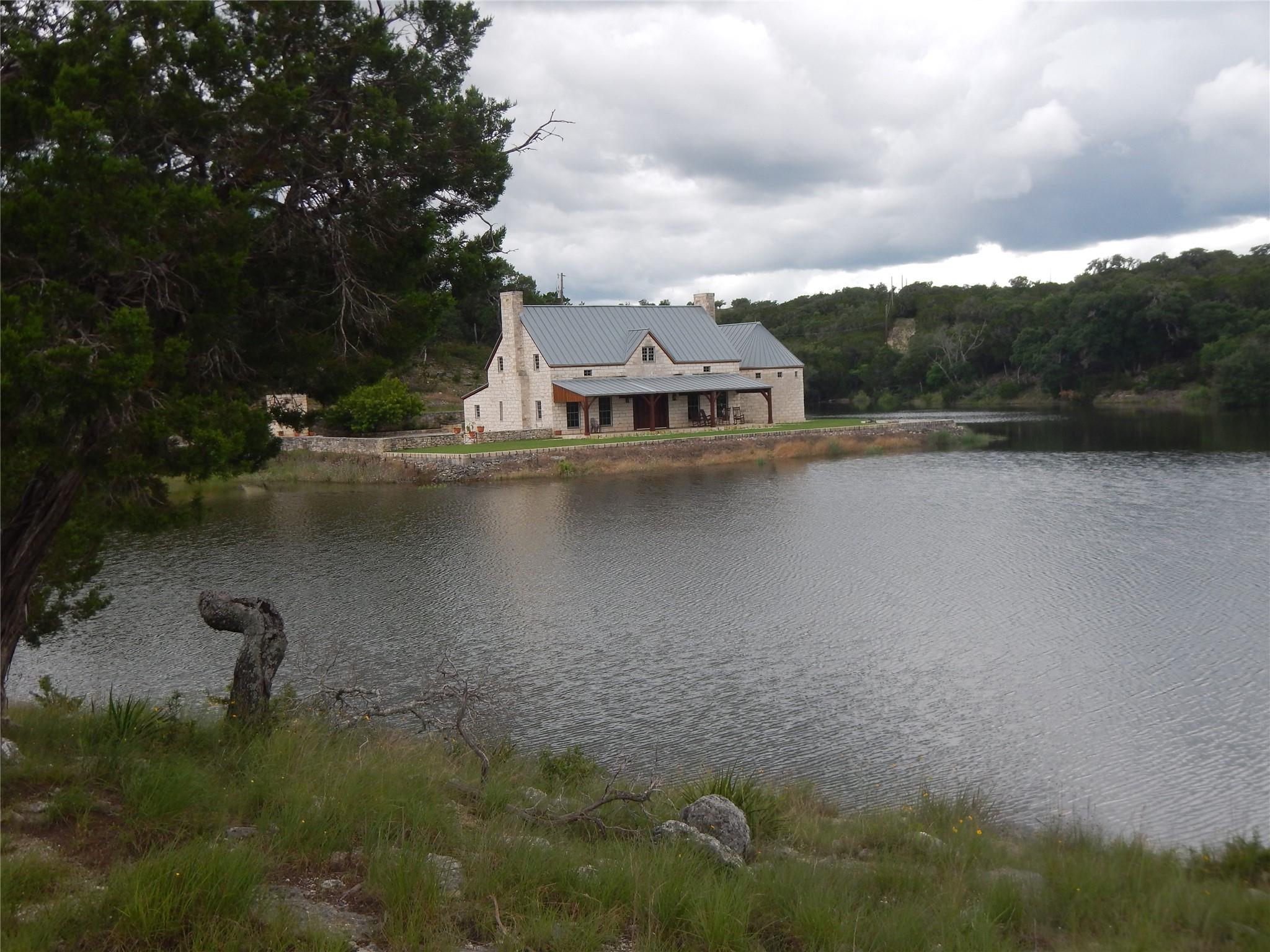3777 Middle Creek Rd, Blanco, TX, 78606