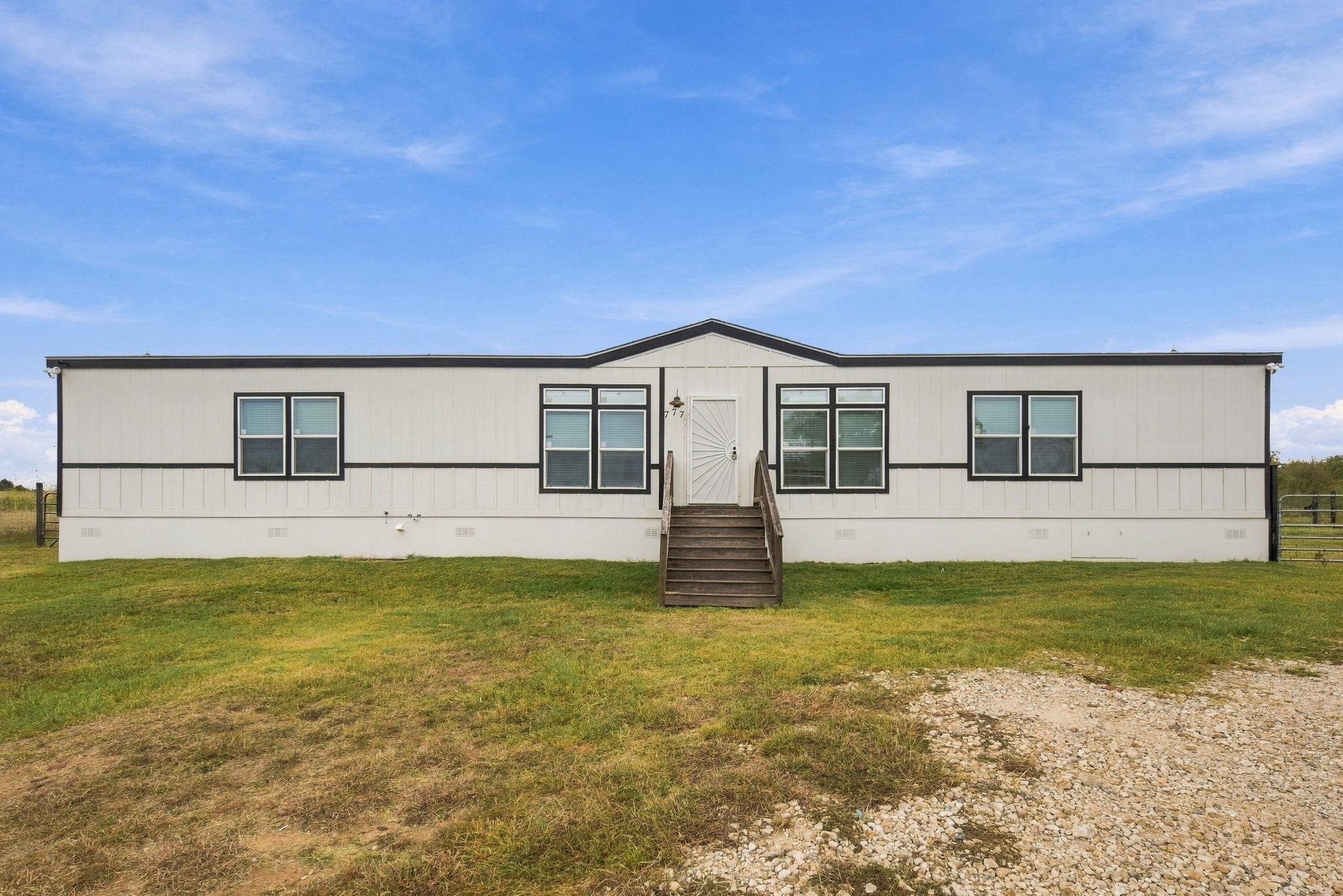 777 Old Sayers Rd, Elgin, TX, 78621