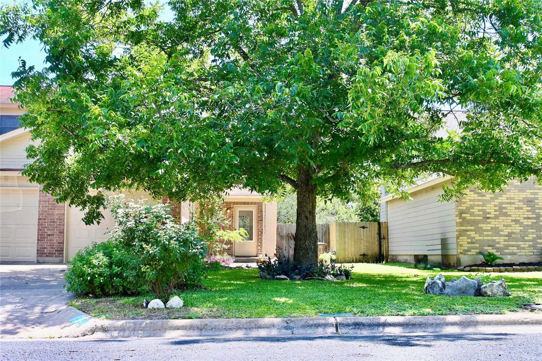 13356 Water Oak Ln #B, Austin, TX, 78729