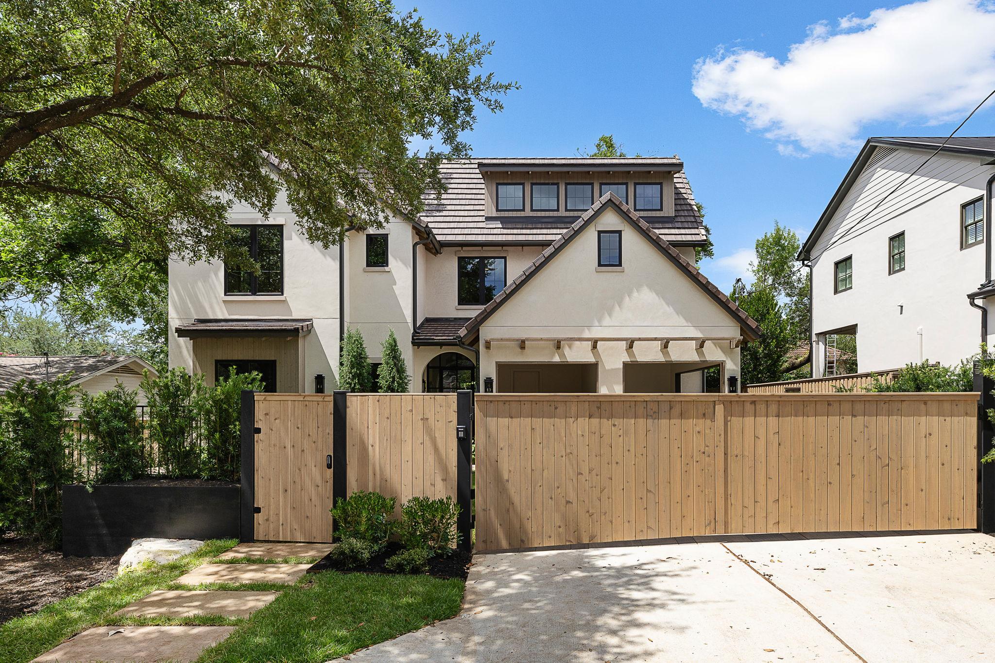2705  Warren St, Austin, TX, 78703