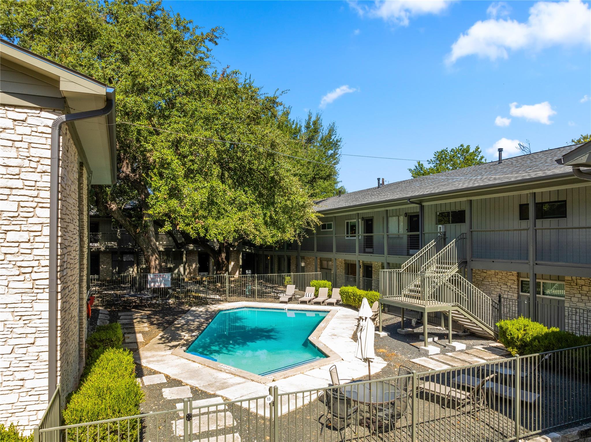 2303 East Side Dr #210, Austin, TX, 78704