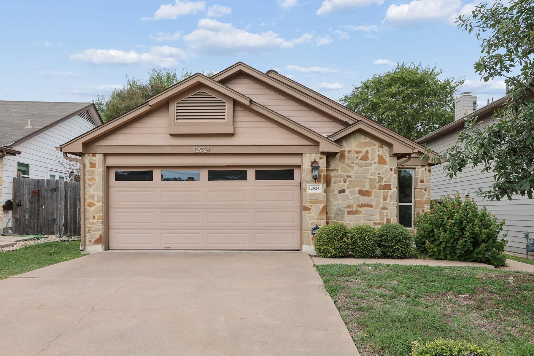 12924 WIDGE Dr, Austin, TX, 78727